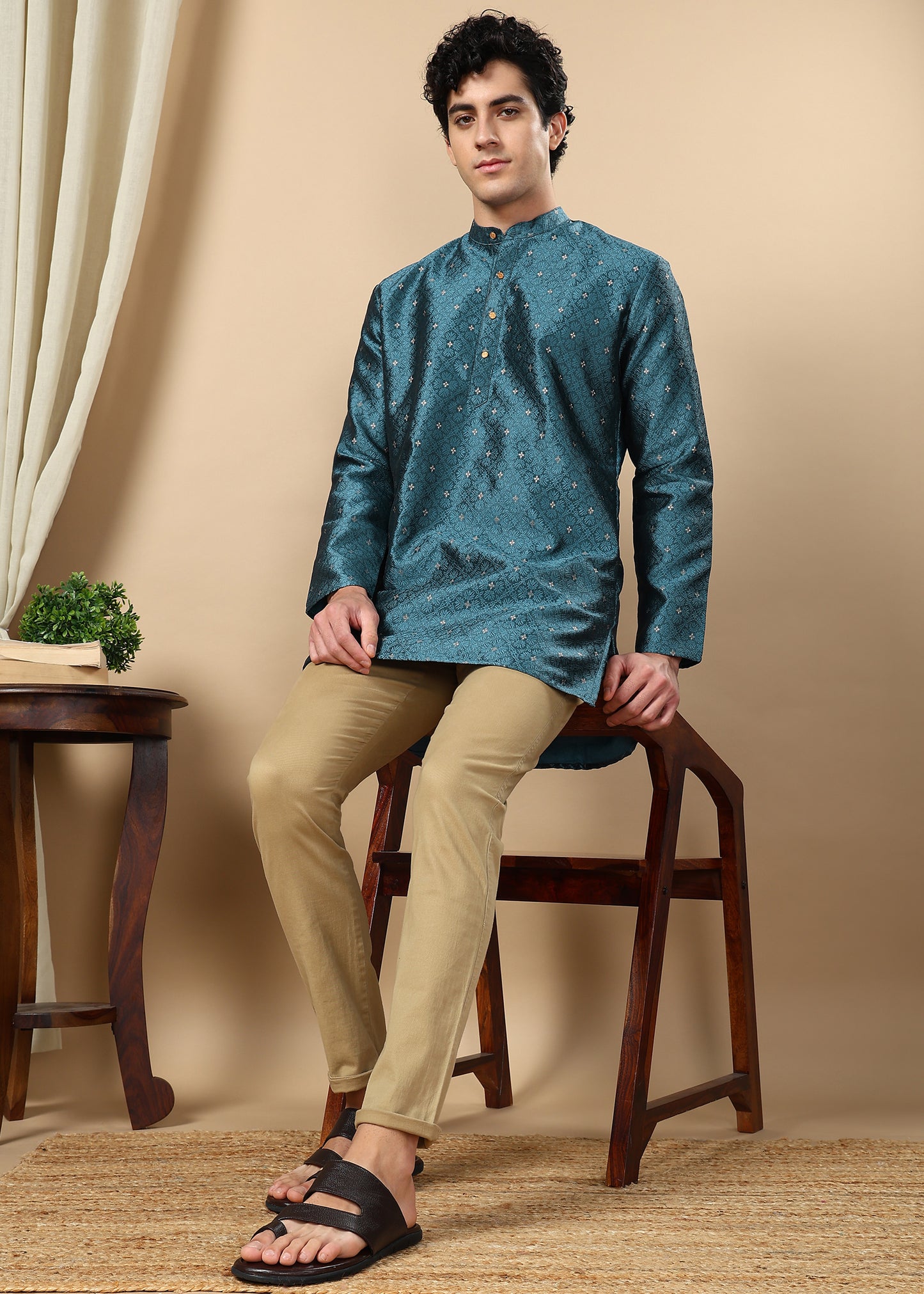 Tattva Blue Toned Woven Design Short Kurta