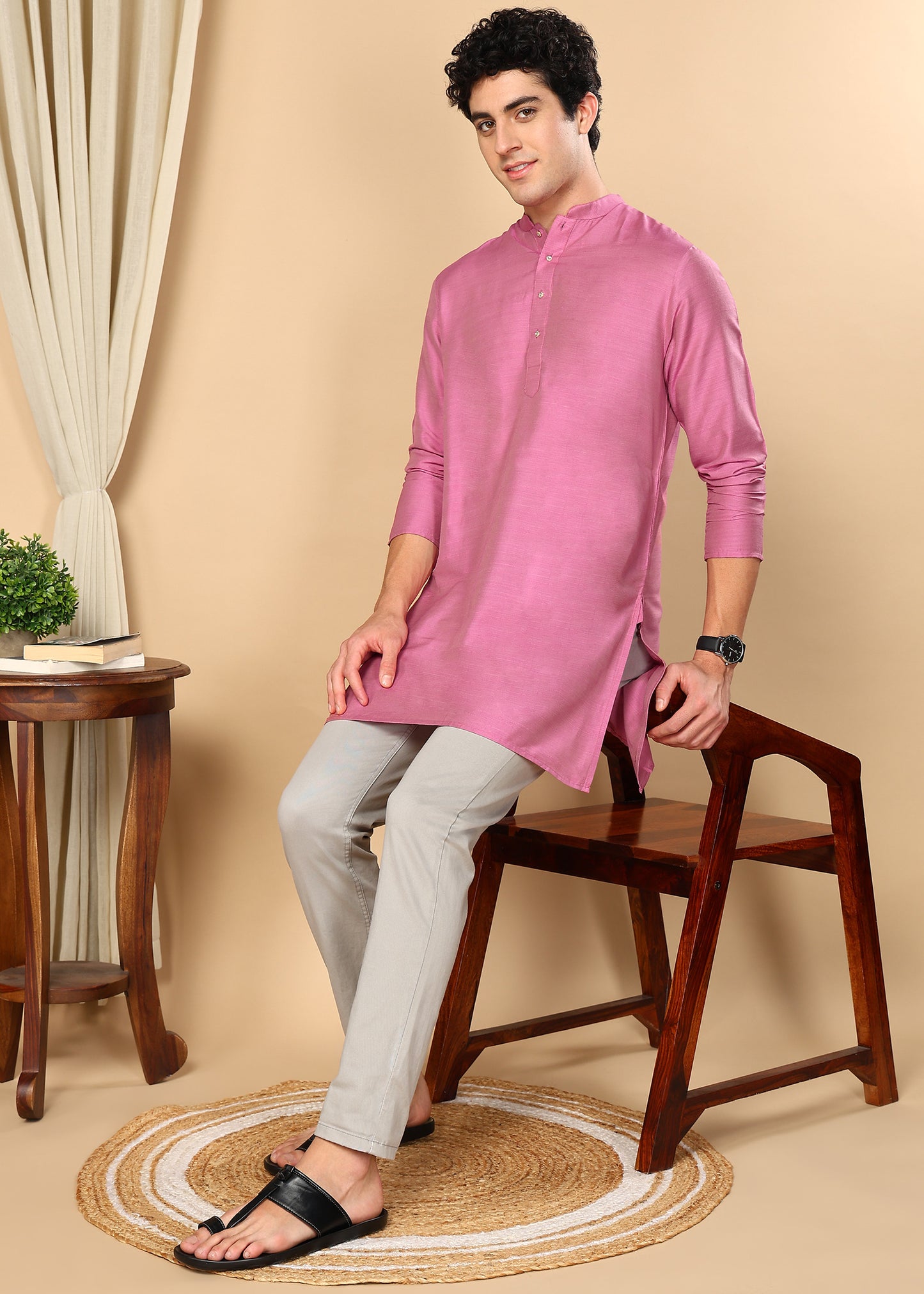 Tattva Pink Solid Short Straight Kurta