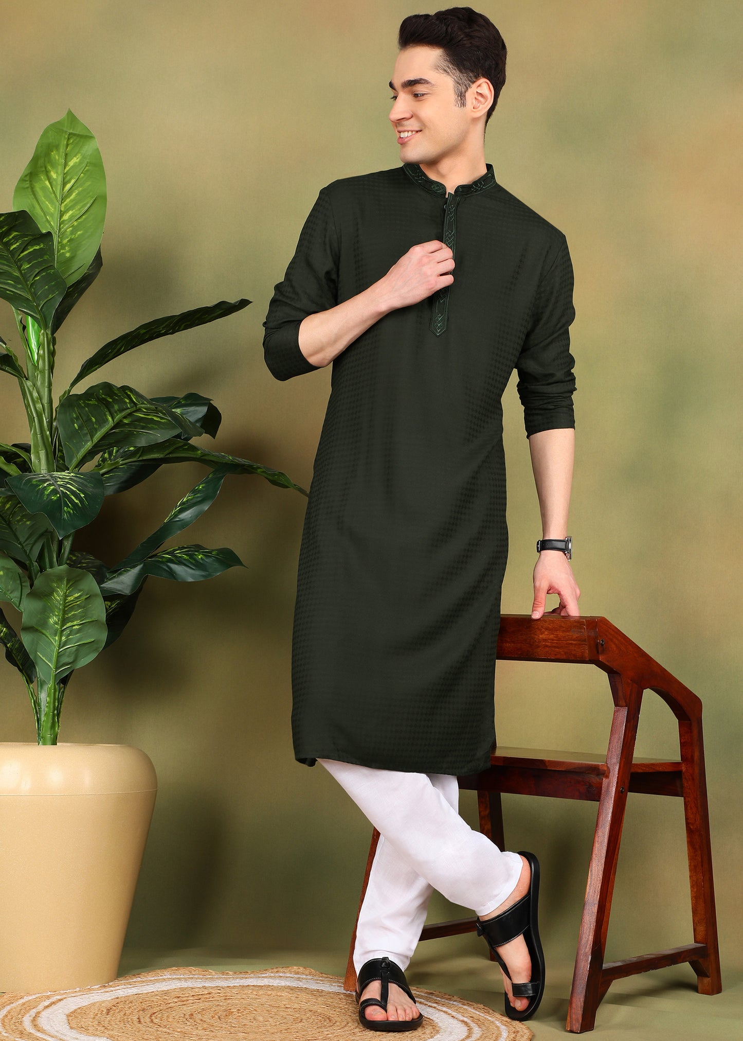 Tattva Men Geometric Kurta Pyjama Set
