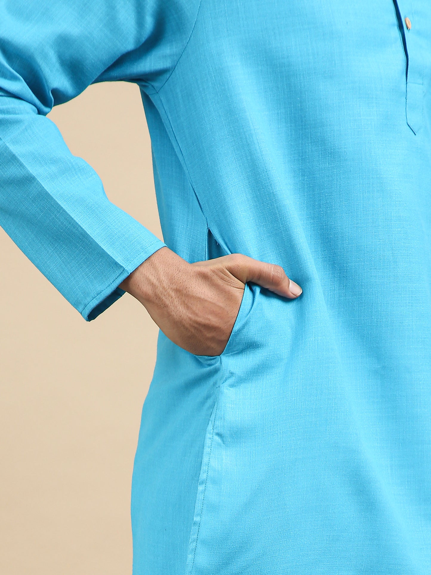Tattva Turquoise Blue Short Kurta with Pyjamas
