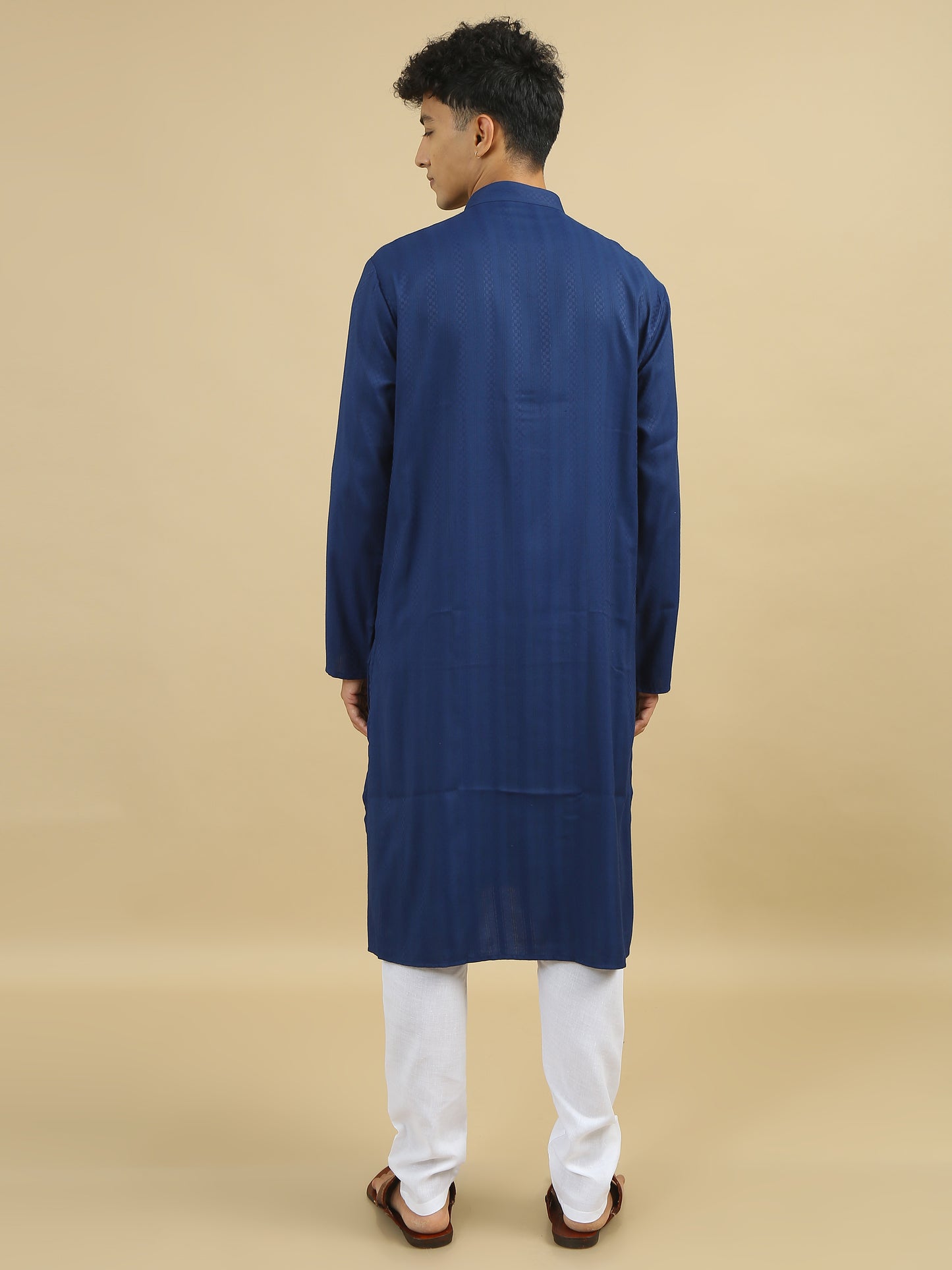 Tattva Men Cotton Blend Kurta Pyjama Set