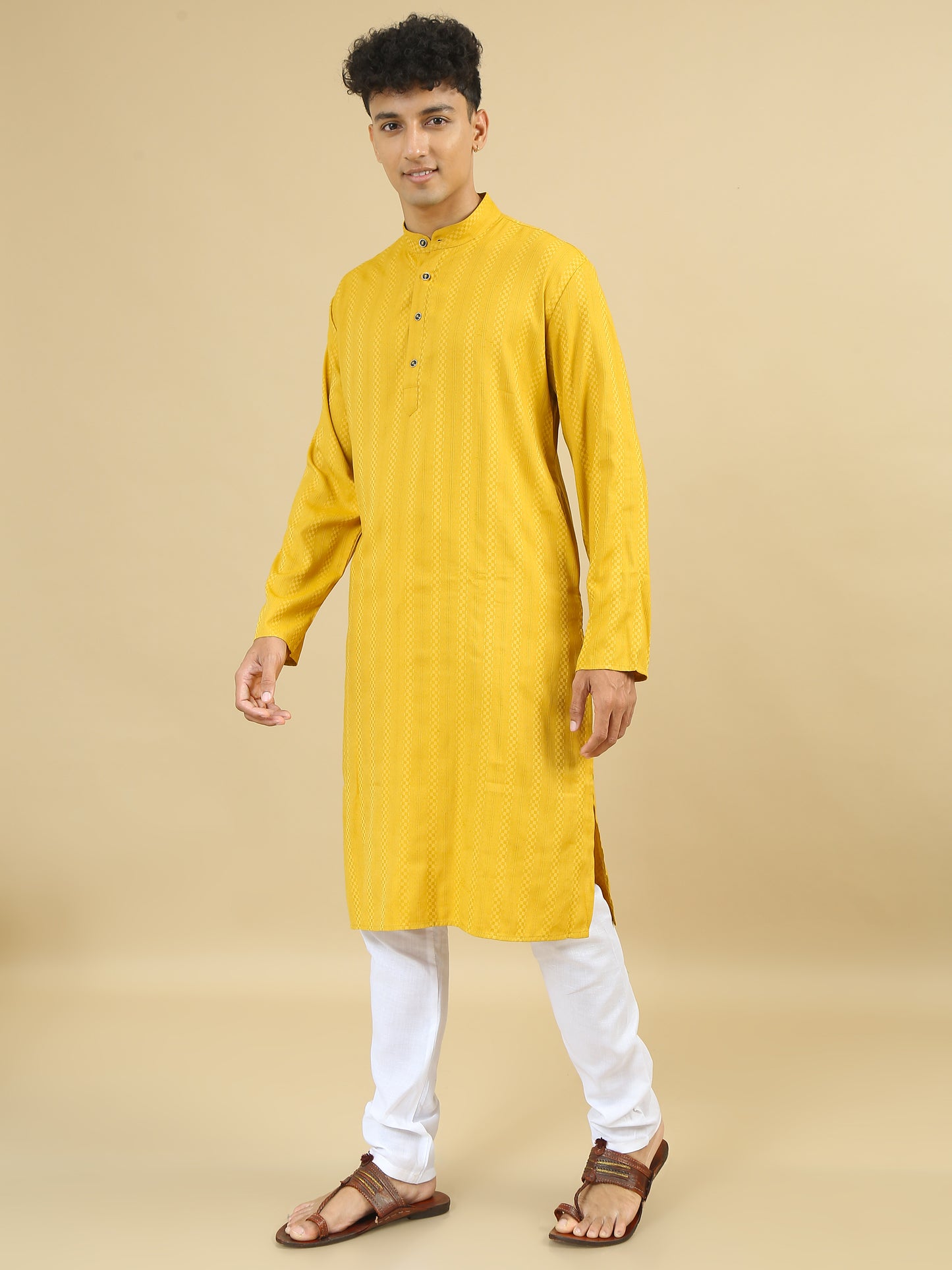 Tattva Men Cotton Blend Kurta Pyjama Set