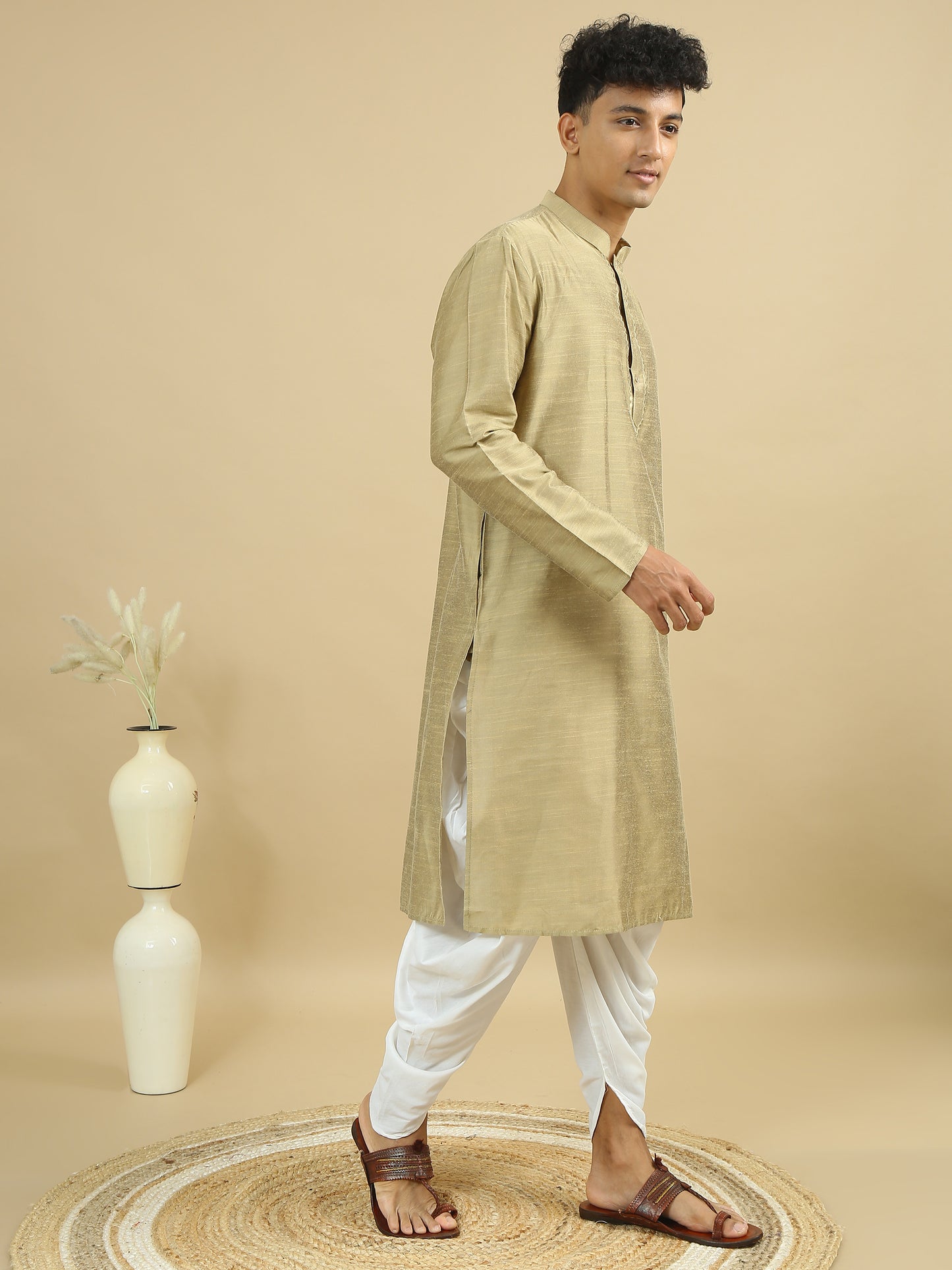 Tattva Men Cotton Blend Kurta Pyjama Set