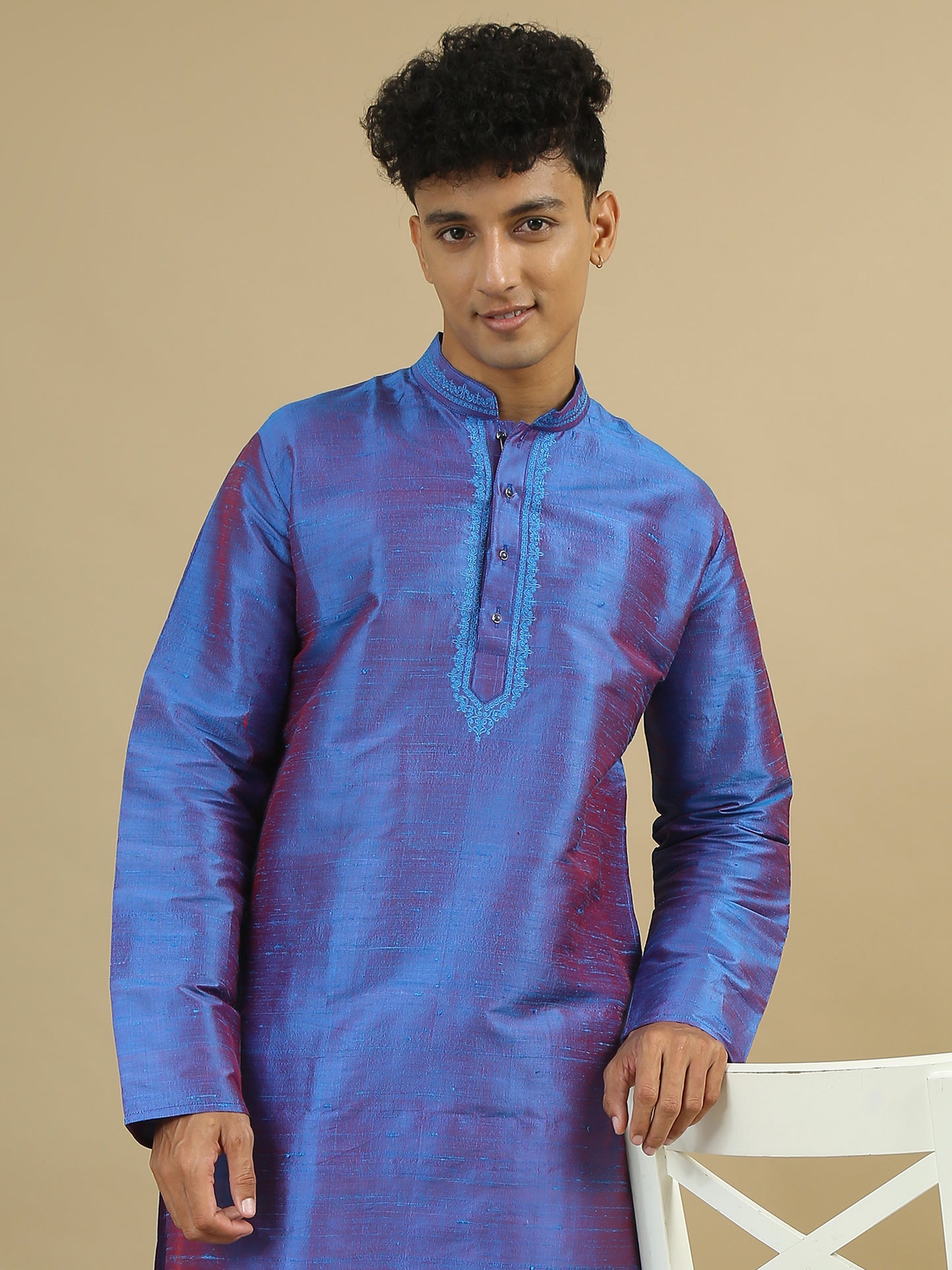 Tattva Men Applique Dupion Silk Straight Kurta