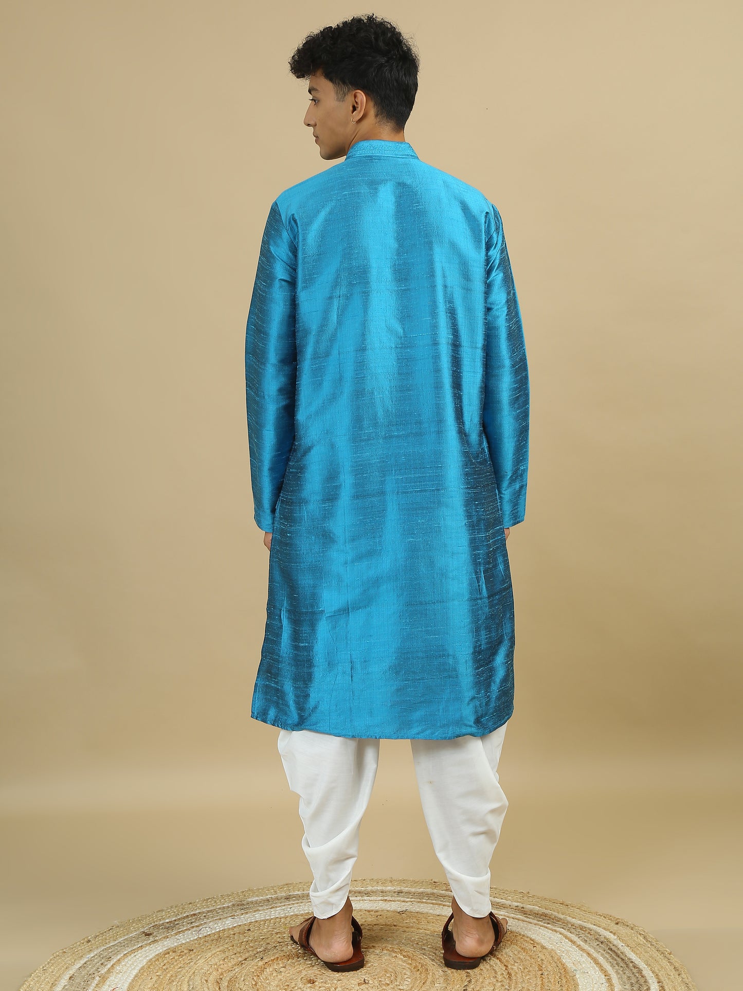 Tattva Men Applique Dupion Silk Straight Kurta