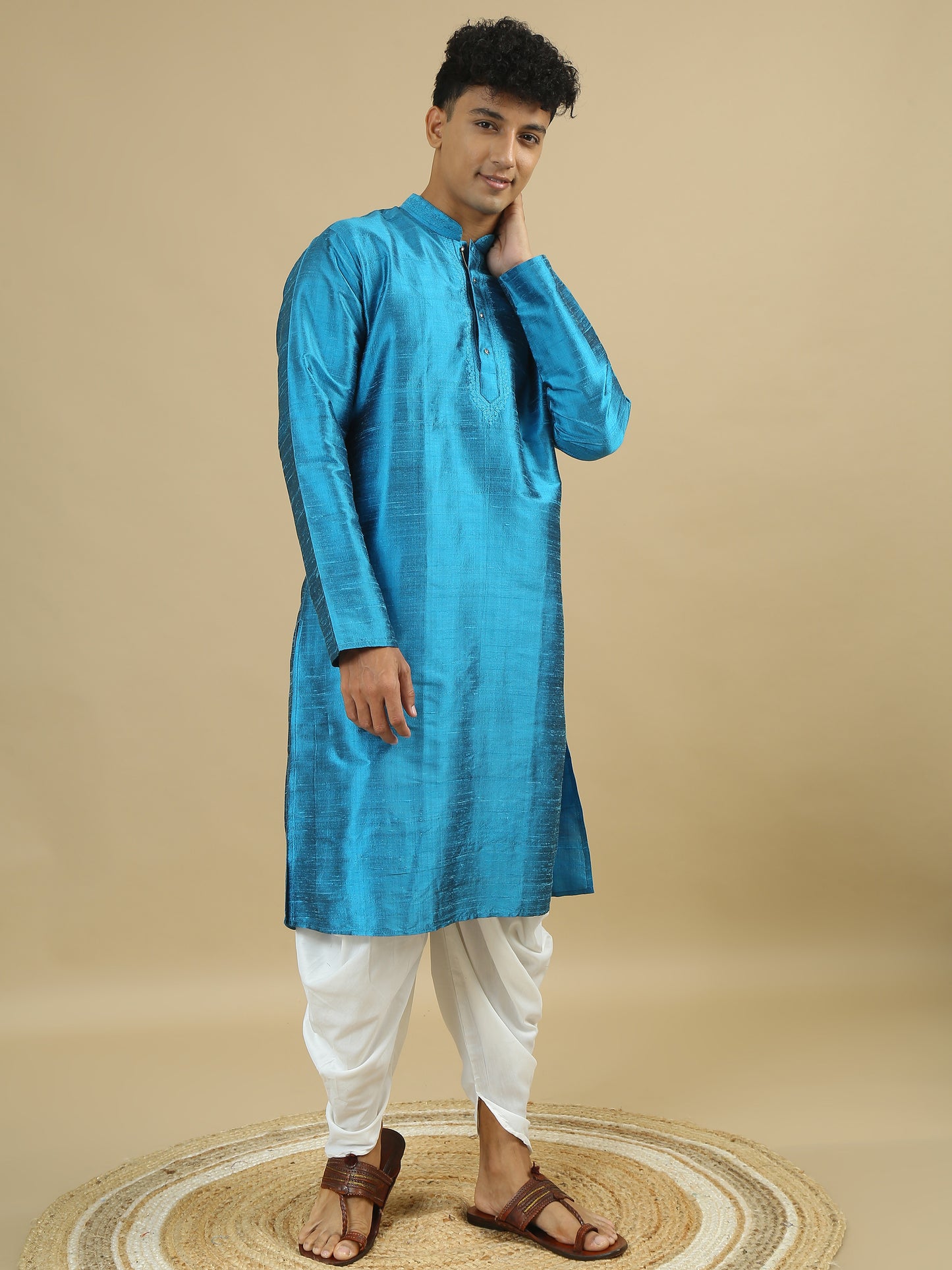 Tattva Men Applique Dupion Silk Straight Kurta