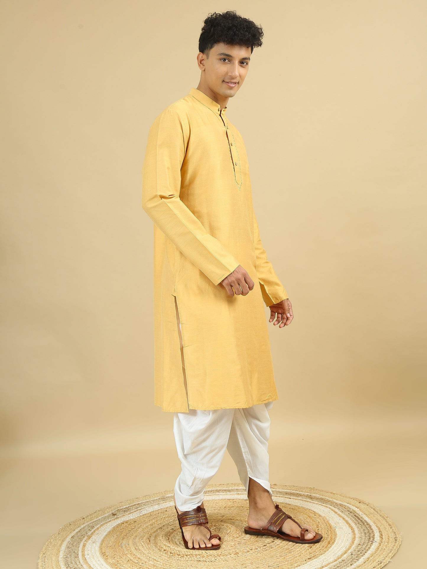 Tattva Men Cotton Blend Kurta Pyjama Set