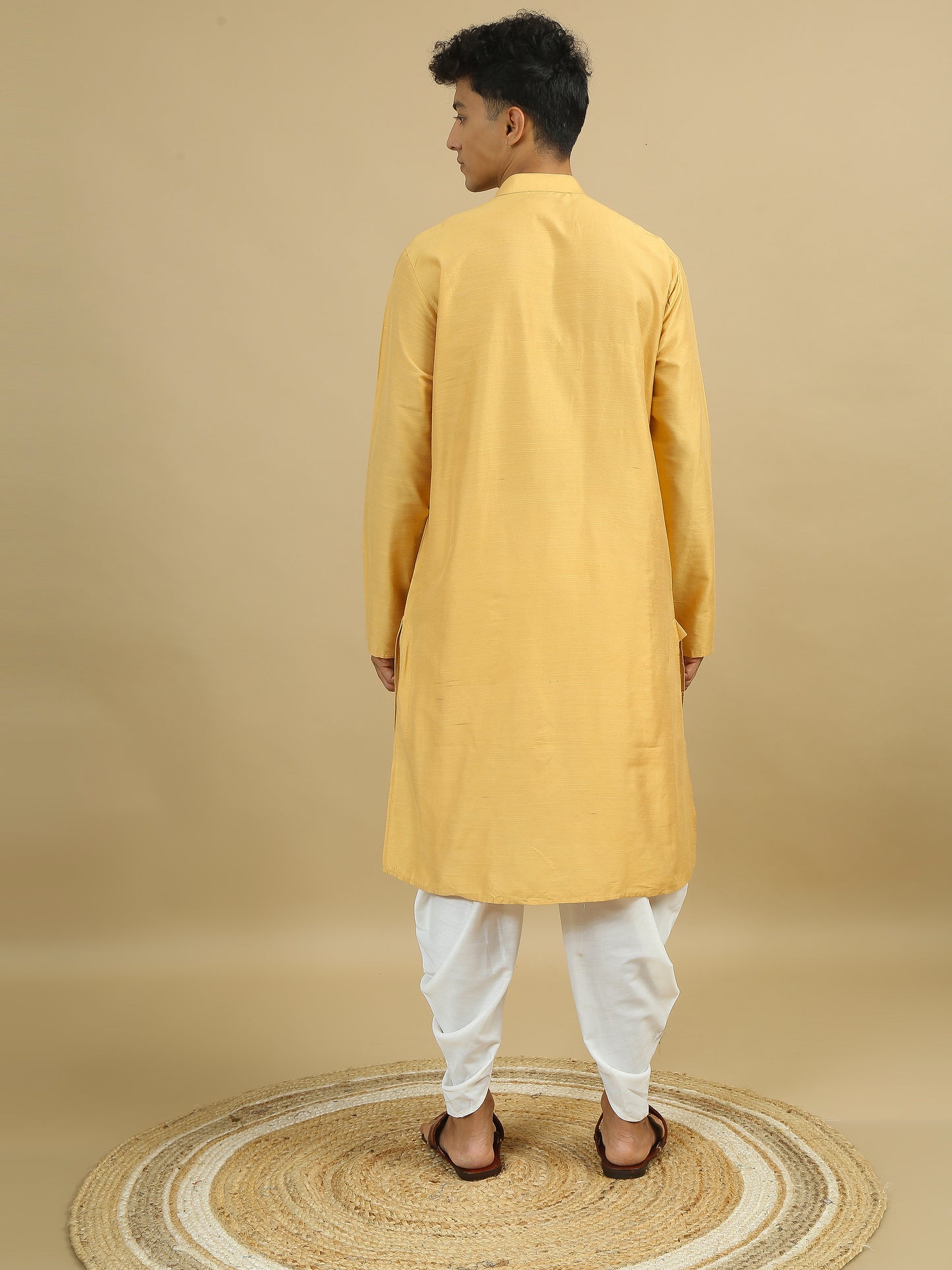 Tattva Men Cotton Blend Kurta Pyjama Set