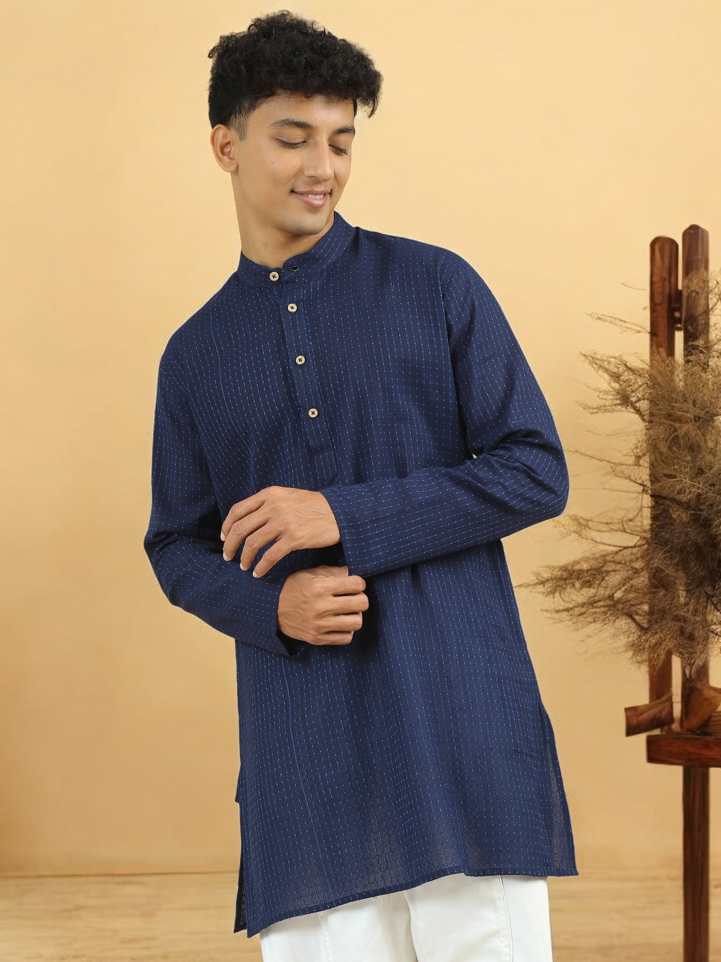 Tattva  Men Chikan Embroidery Cotton Blend Straight Kurta