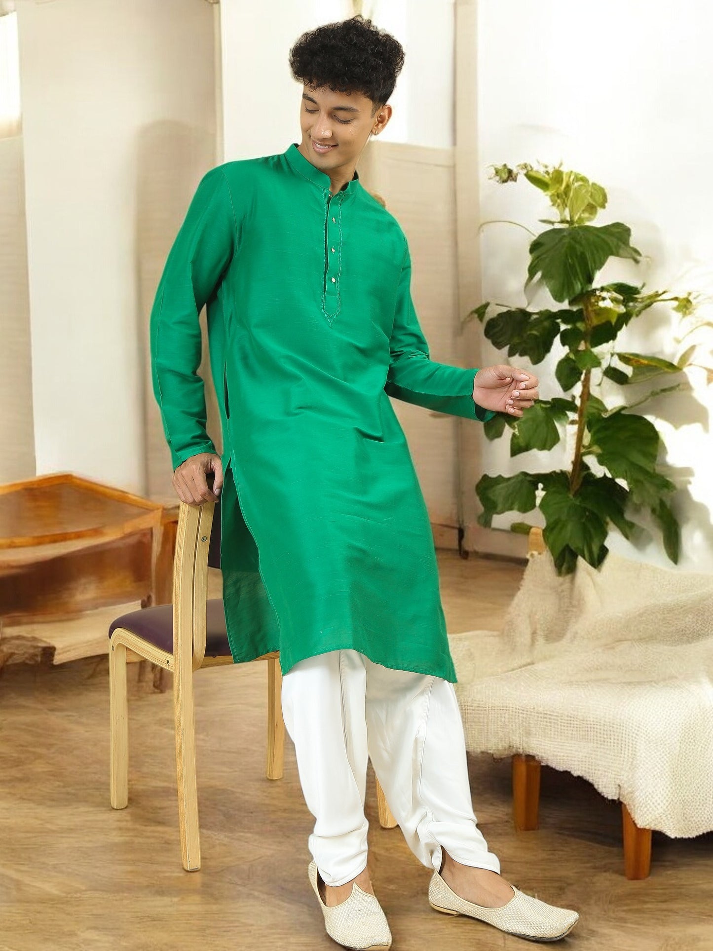 Tattva Men Cotton Blend Kurta Pyjama Set