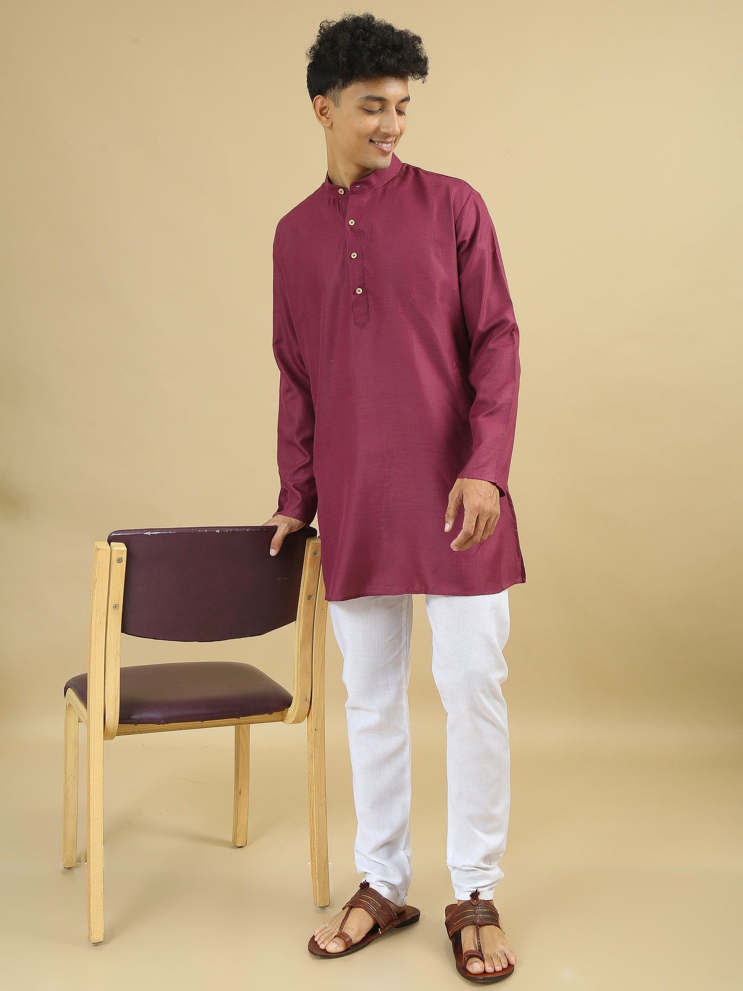 Tattva  Men Solid Cotton Blend Straight Kurta