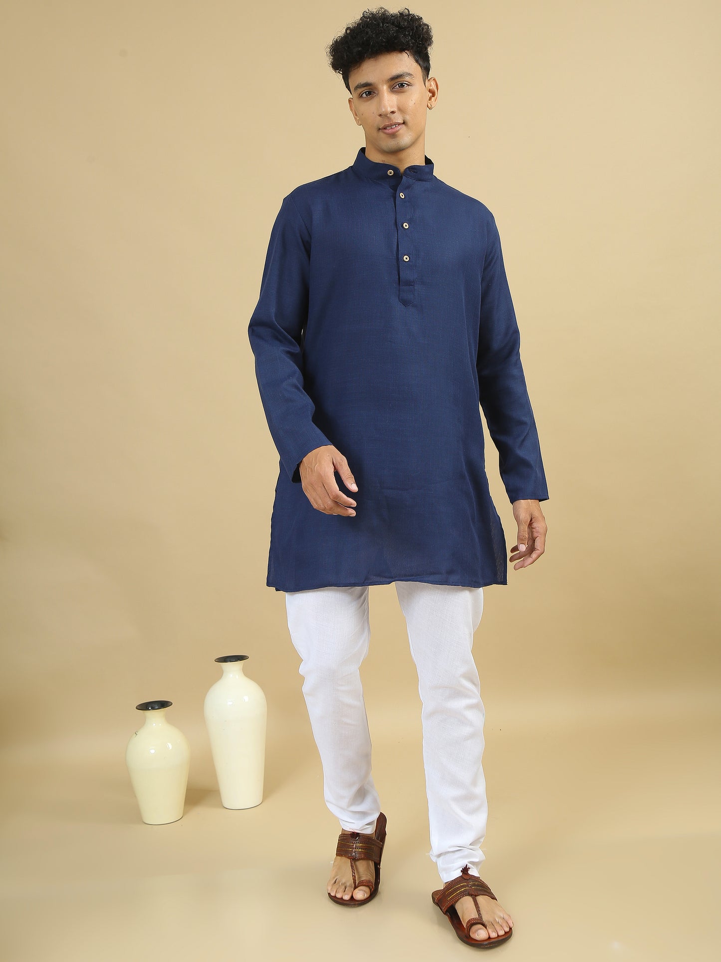 Tattva  Men Solid Cotton Blend Straight Kurta