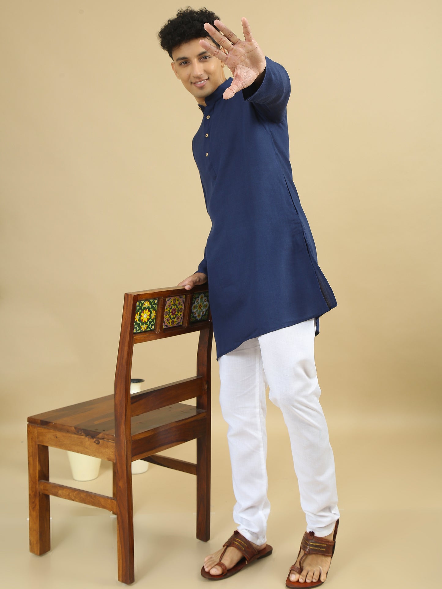 Tattva  Men Solid Cotton Blend Straight Kurta