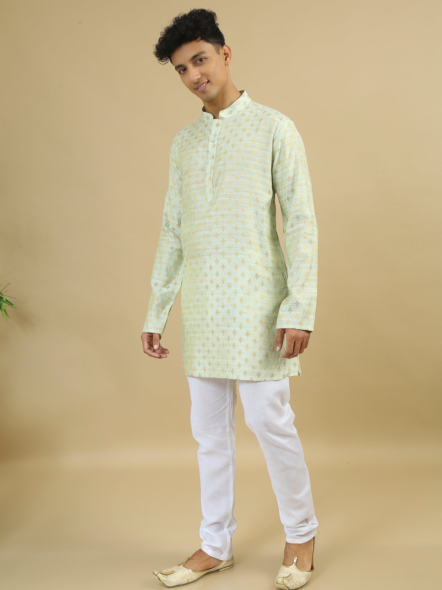 Tattva Men Woven Design Cotton Blend Straight Kurta