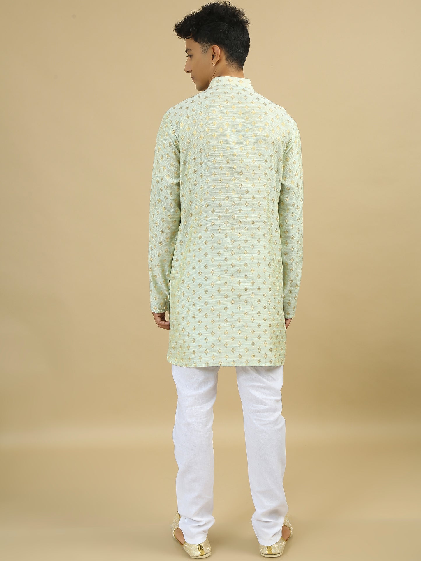 Tattva Men Woven Design Cotton Blend Straight Kurta