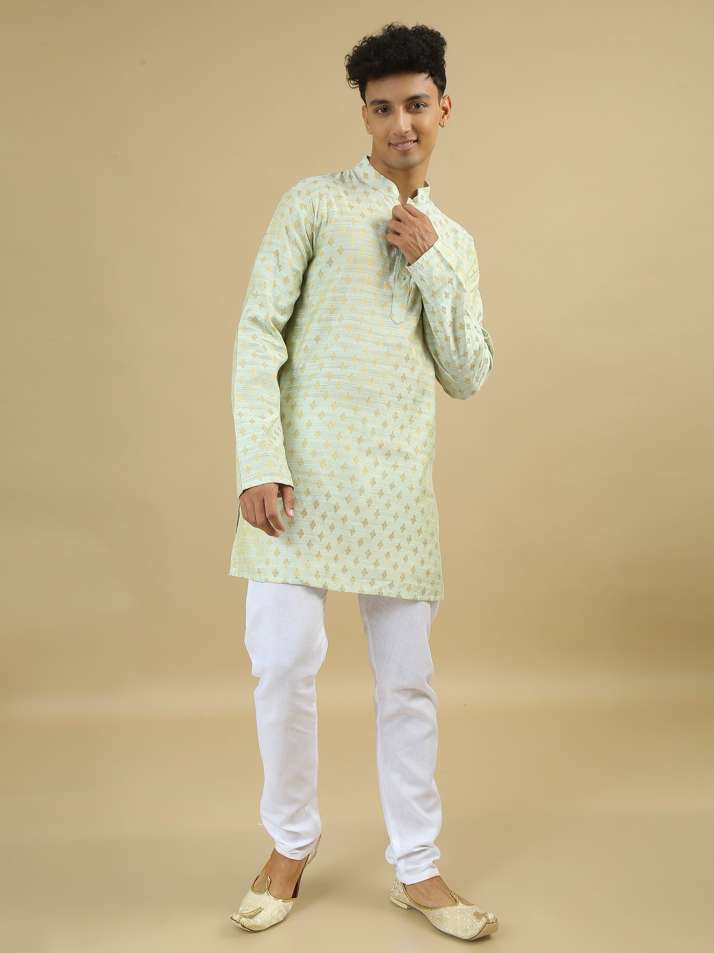 Tattva Men Woven Design Cotton Blend Straight Kurta