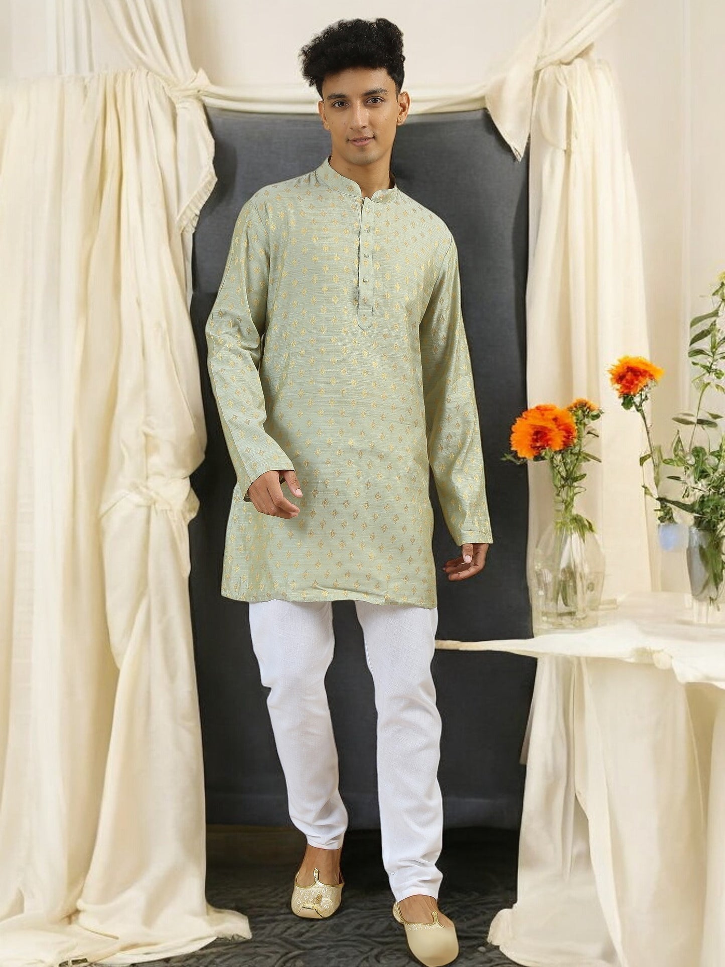 Tattva Men Woven Design Cotton Blend Straight Kurta