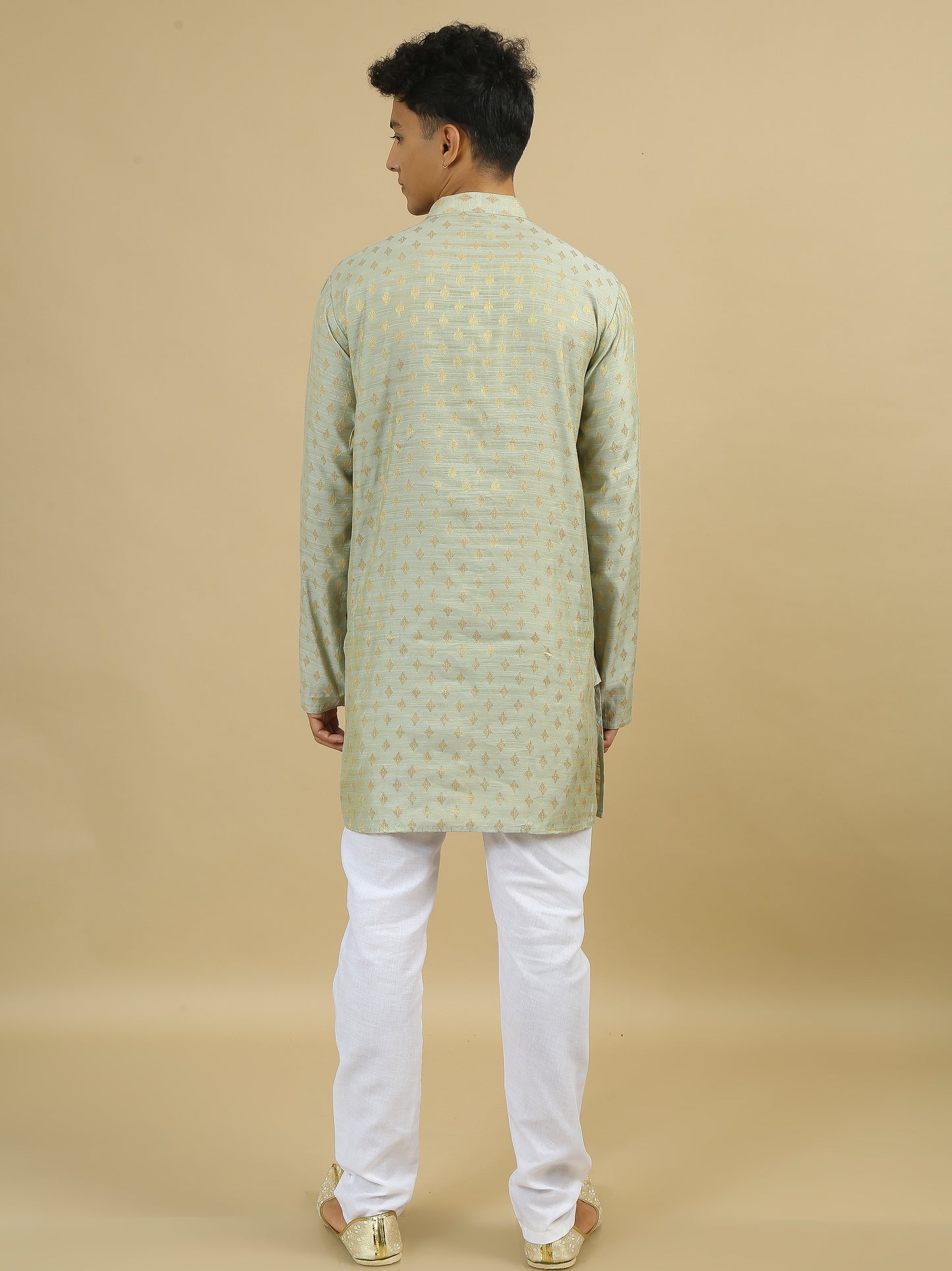 Tattva Men Woven Design Cotton Blend Straight Kurta