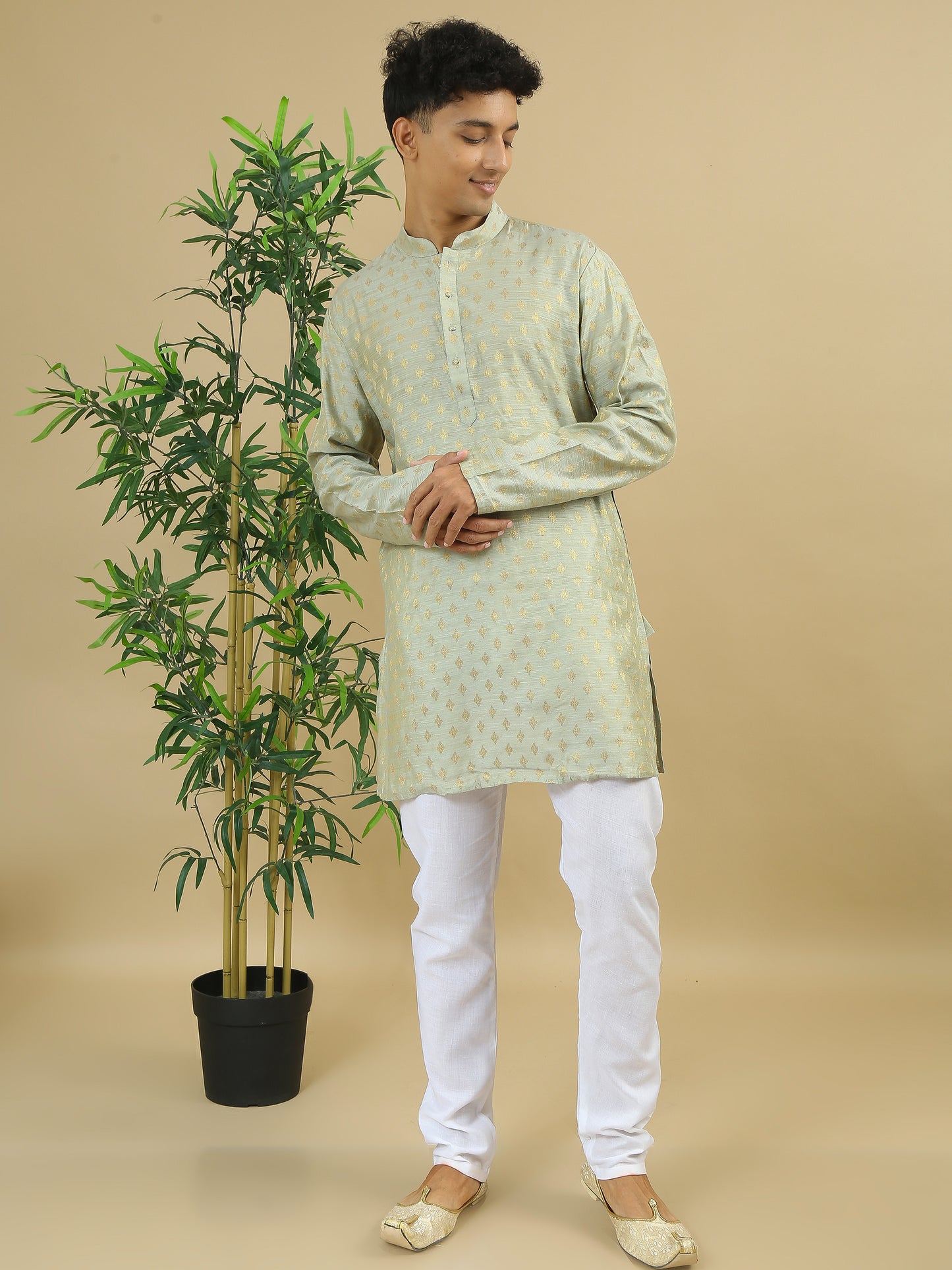 Tattva Men Woven Design Cotton Blend Straight Kurta