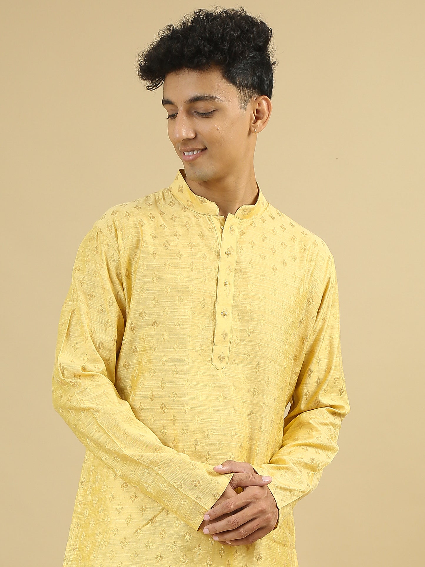 Tattva Men Woven Design Cotton Blend Straight Kurta