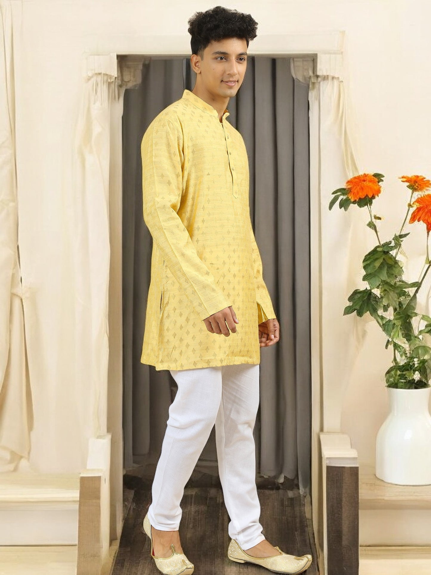 Tattva Men Woven Design Cotton Blend Straight Kurta