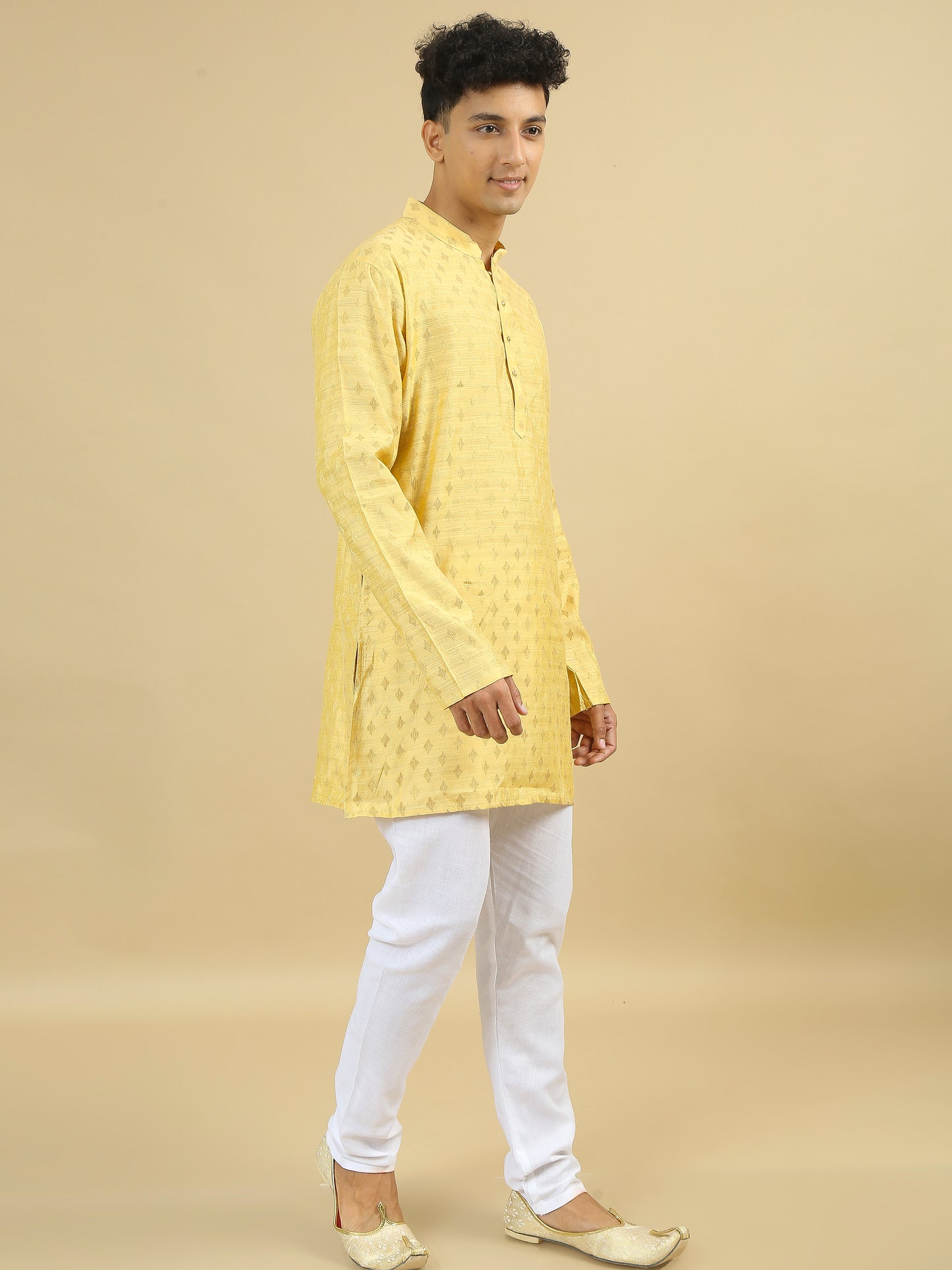 Tattva Men Woven Design Cotton Blend Straight Kurta