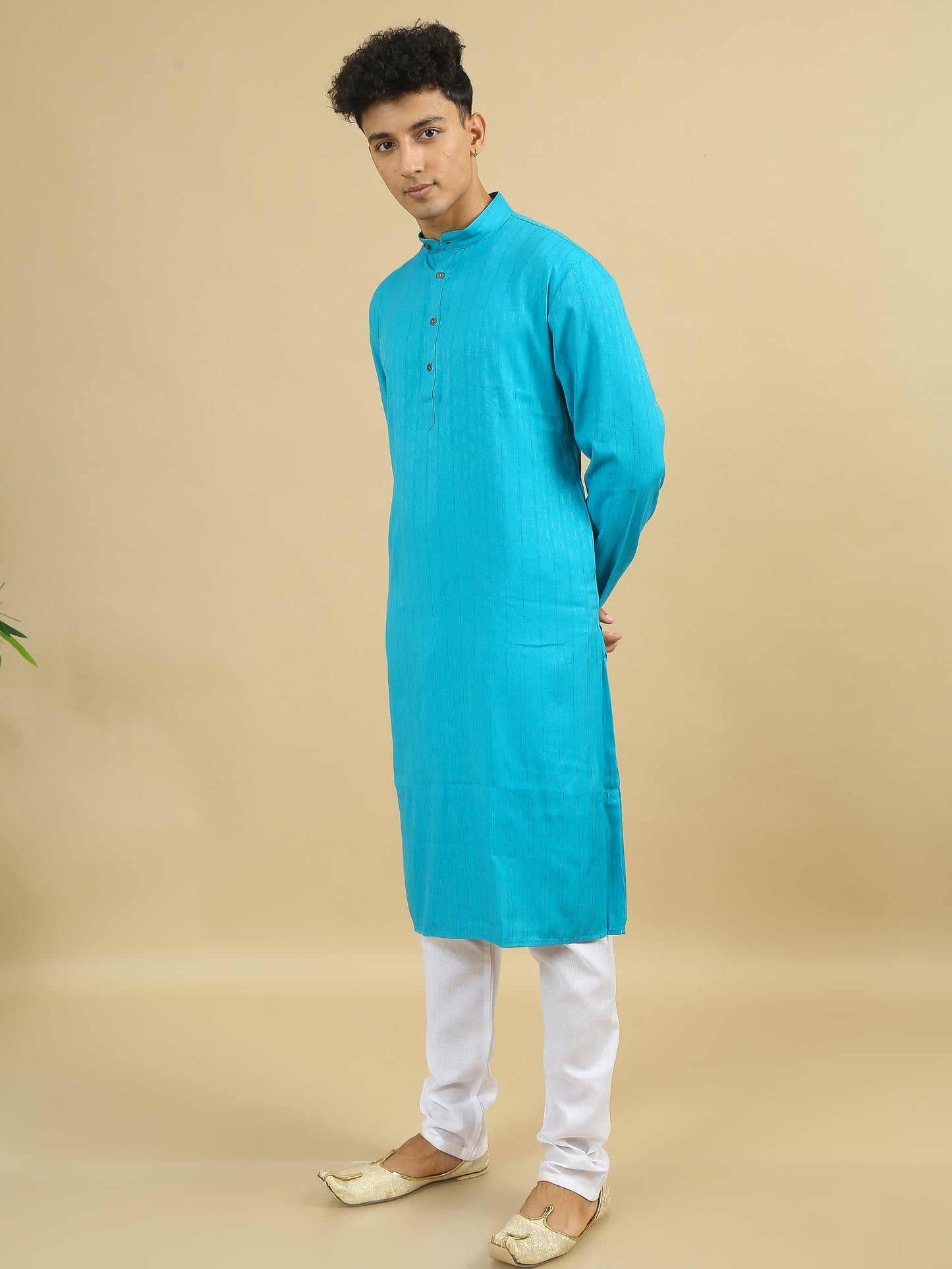 Tattva Men Cotton Blend Kurta Pyjama Set