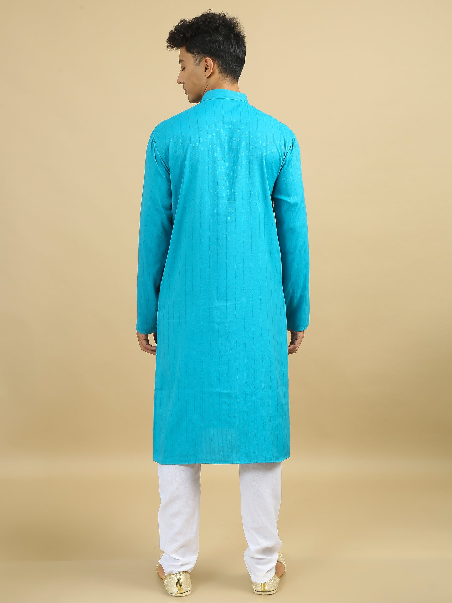 Tattva Men Cotton Blend Kurta Pyjama Set