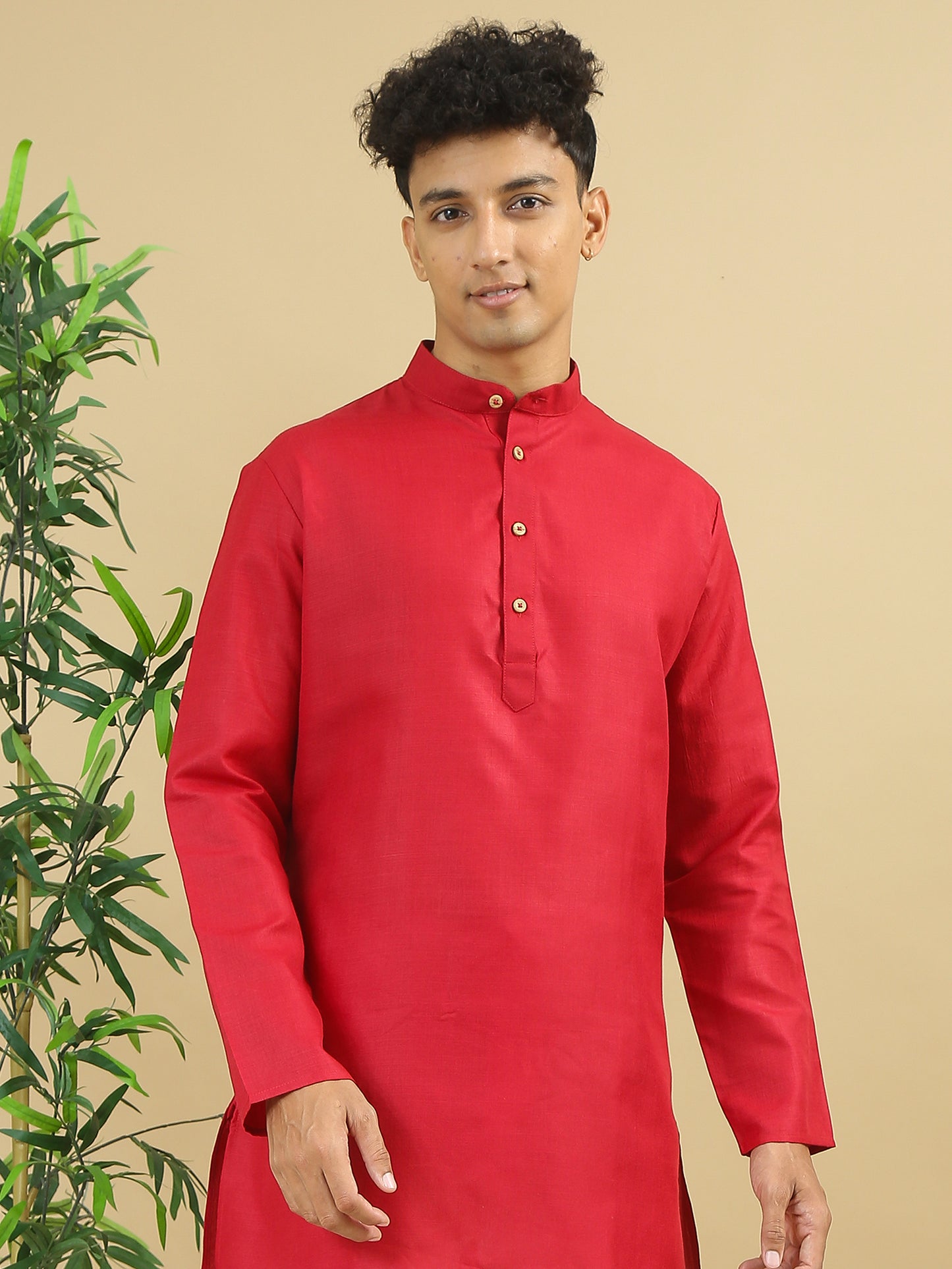 Tattva Men Solid Cotton Blend Straight Kurta