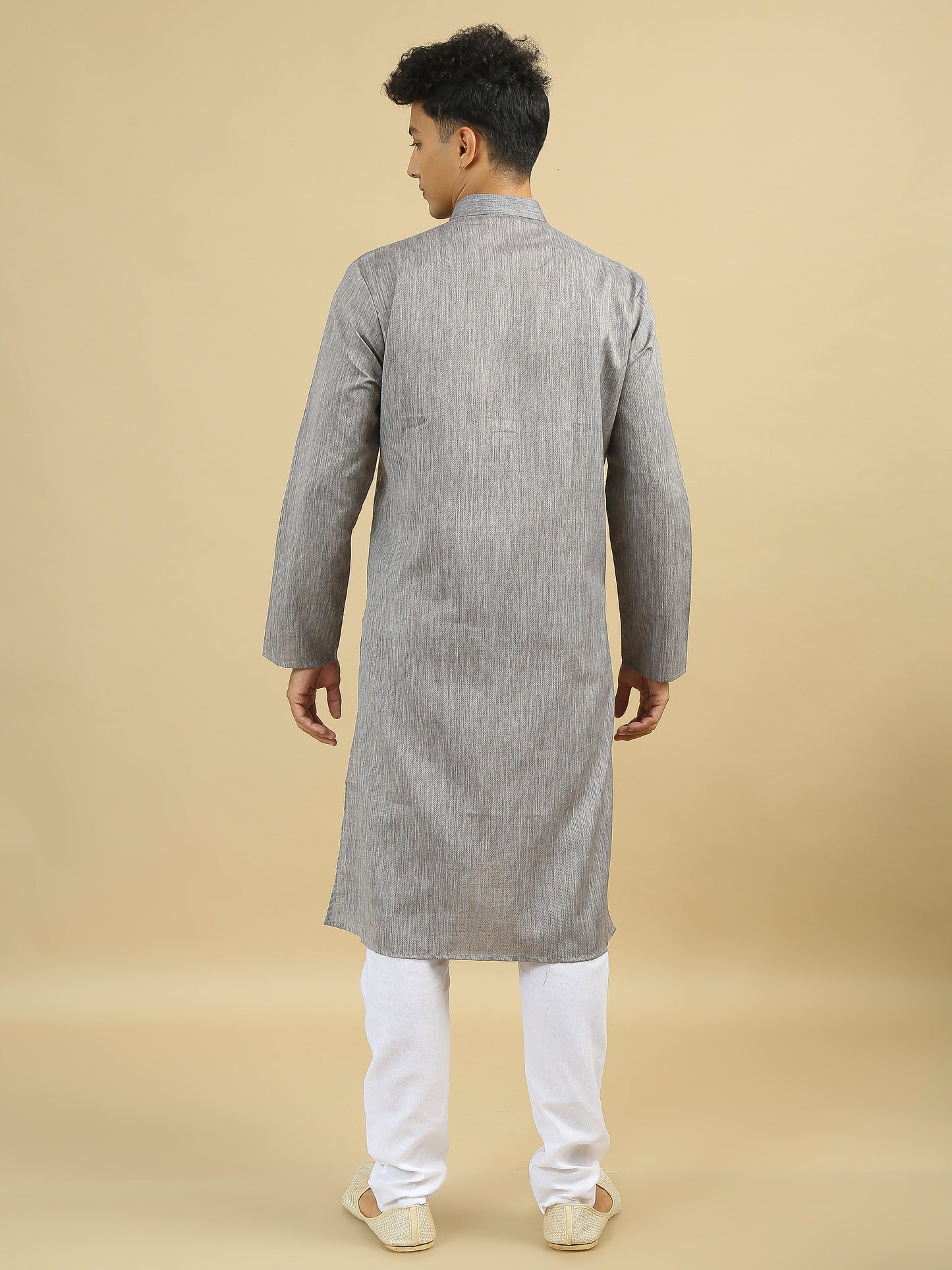 Tattva Men Cotton Blend Kurta Pyjama Set