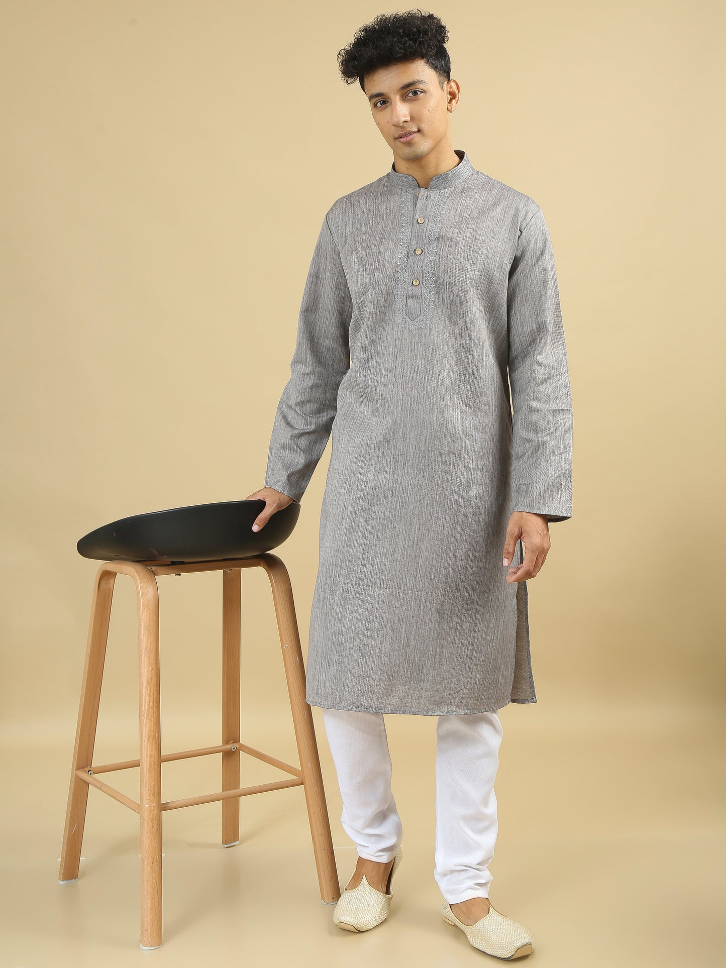 Tattva Men Cotton Blend Kurta Pyjama Set