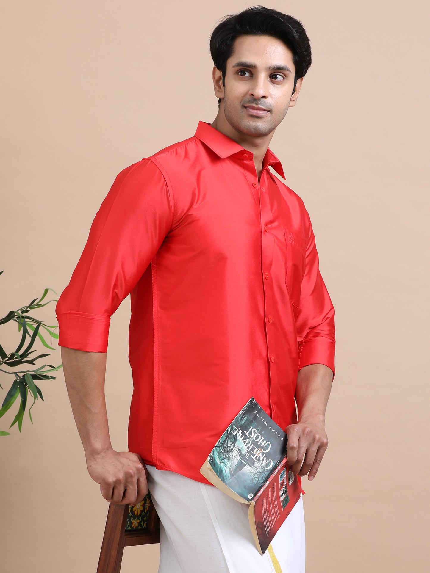 Tattva Men Red Toned Art silk Casual Shirt