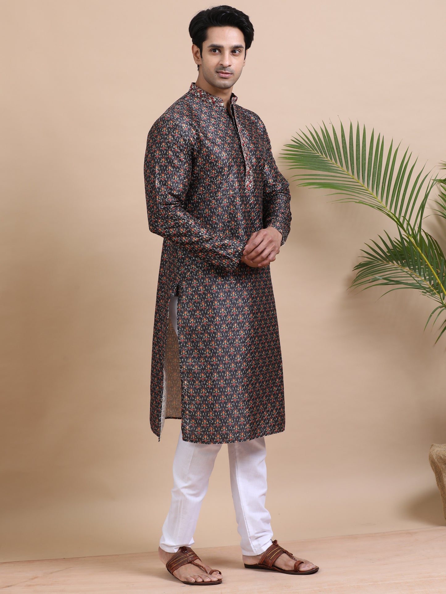 Tattva Men Threadwork Designed Kurta Pyjama Set