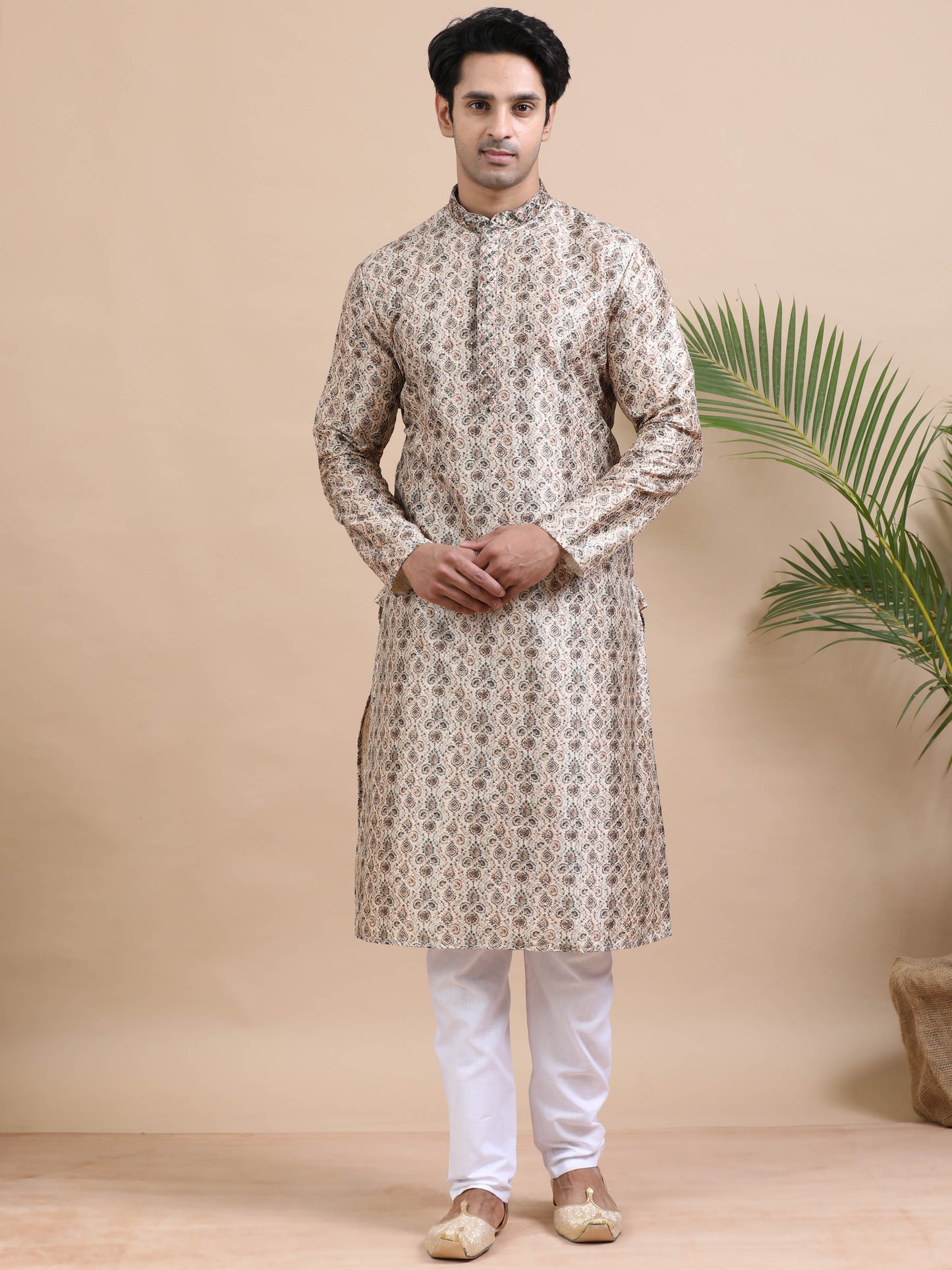 Tattva Men Threadwork Designed Kurta Pyjama Set