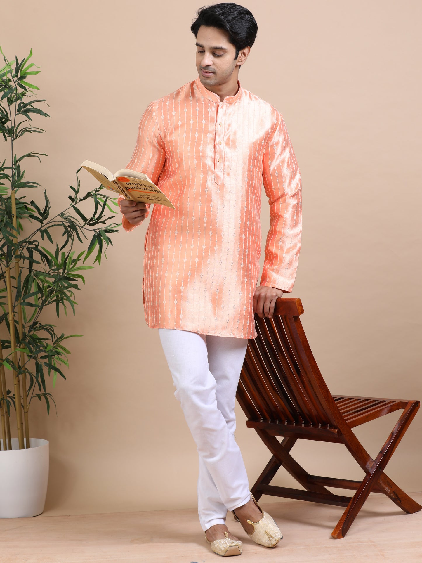 Tattva Ethnic Motifs Embroidered Mandarin Collar Thread Work Jacquard Straight Short Kurta