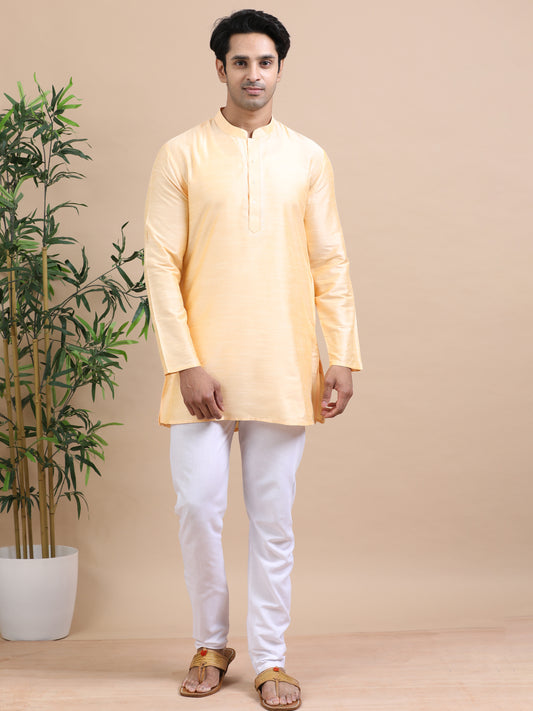 Tattva Solid Embroidered Mandarin Collar Short Kurta