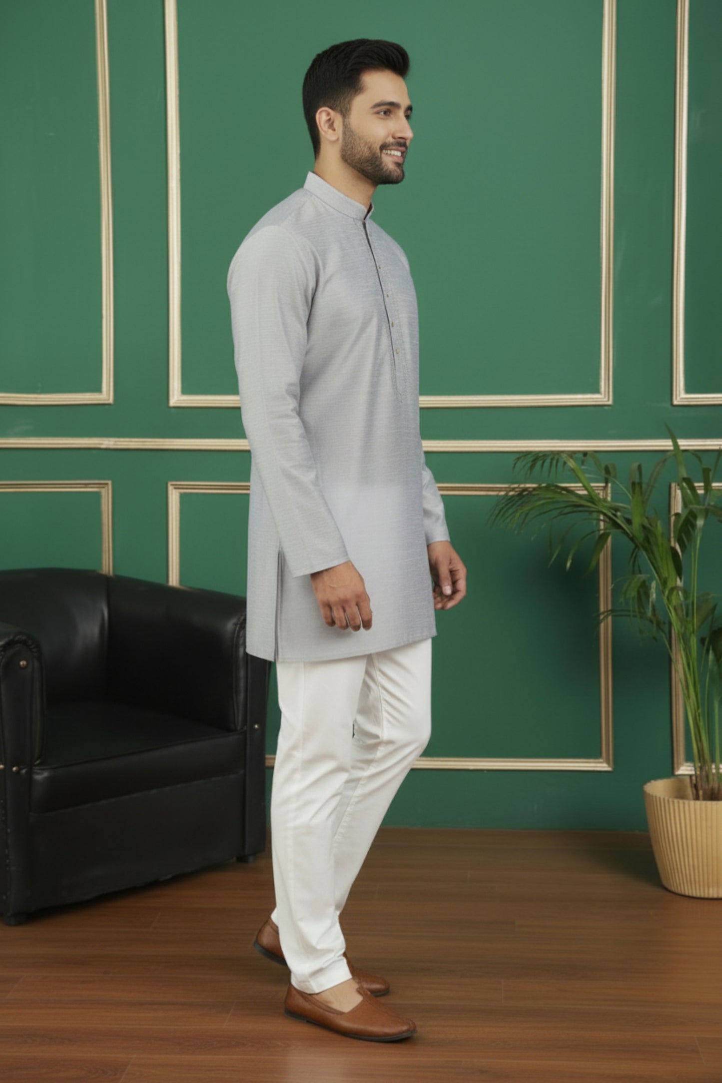 Tattva Men Embroidered Solid Short Kurta