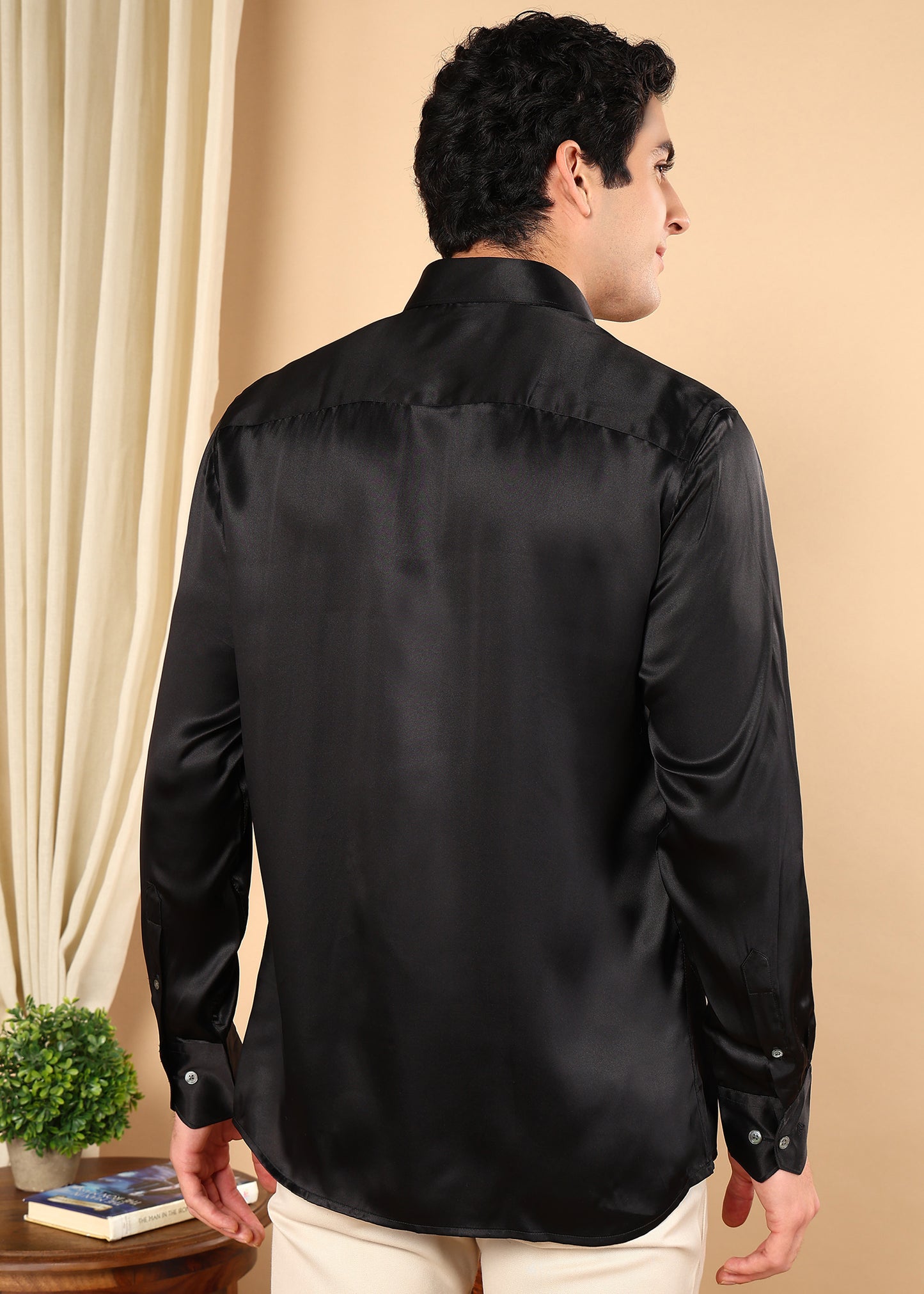 Tattva Men Black Pure Silk Solid Opaque Shirt