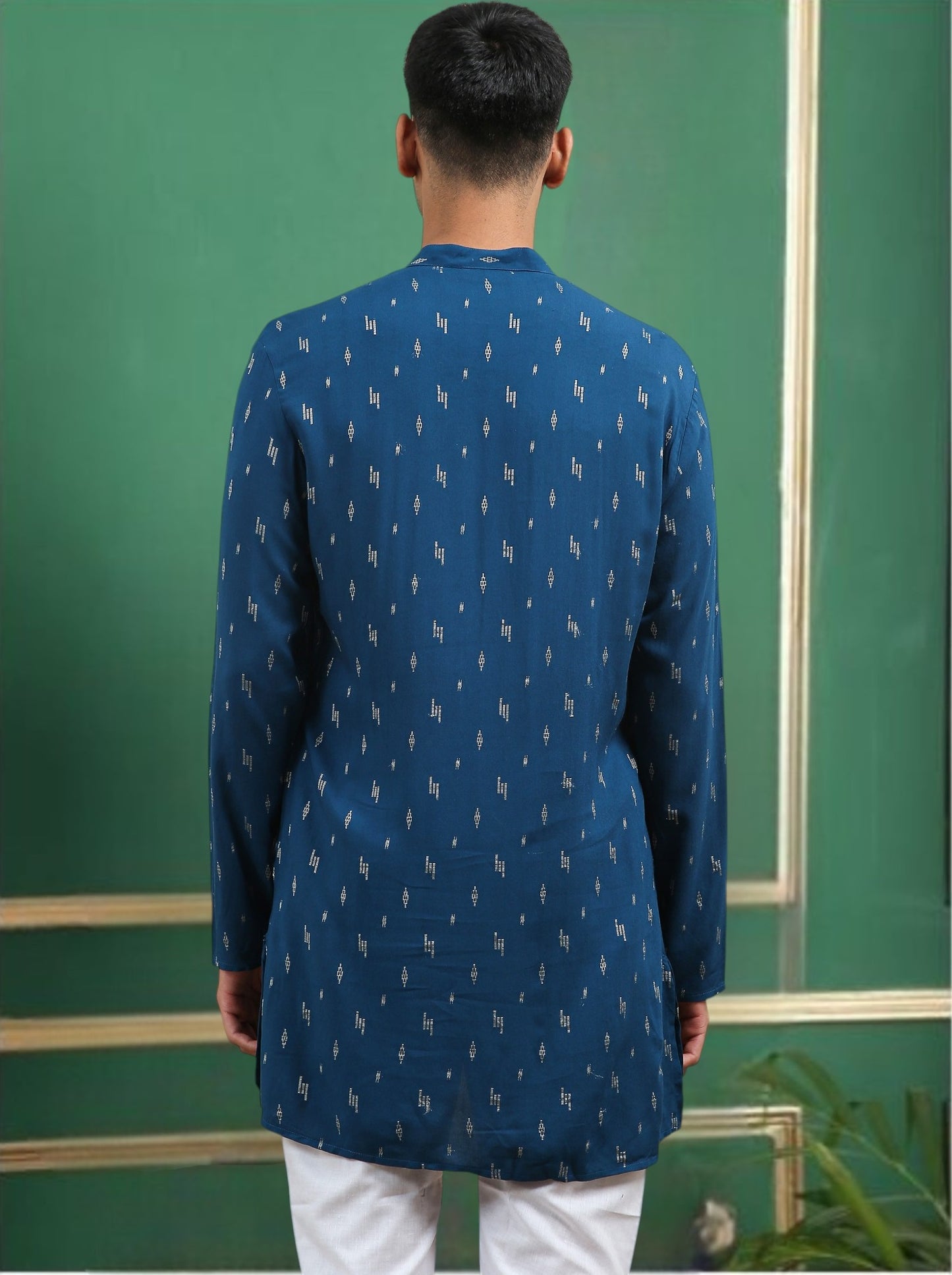 Tattva Blue Toned Printed Cotton Short Kurta