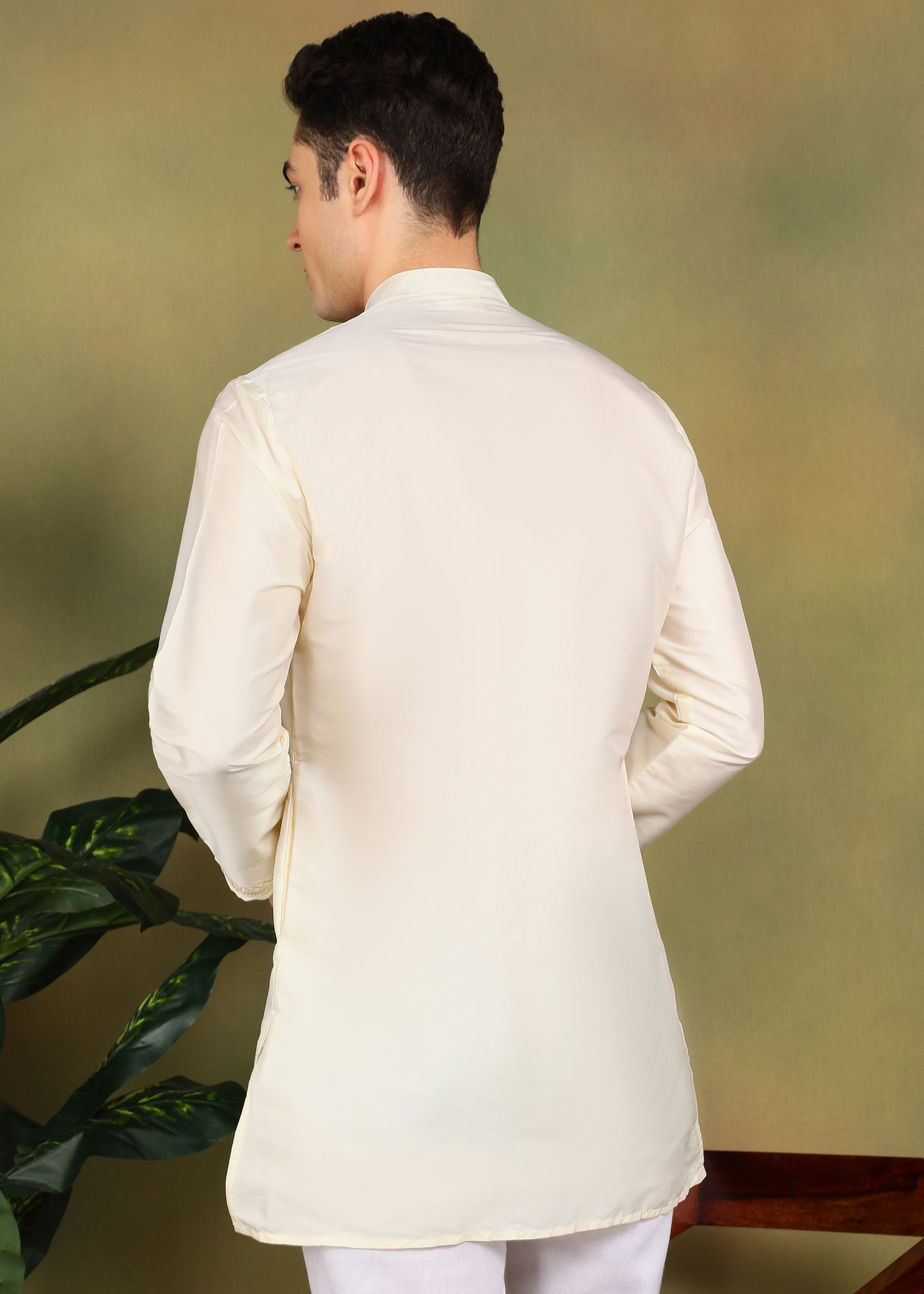 Tattva Men Cream Toned Short Kurta