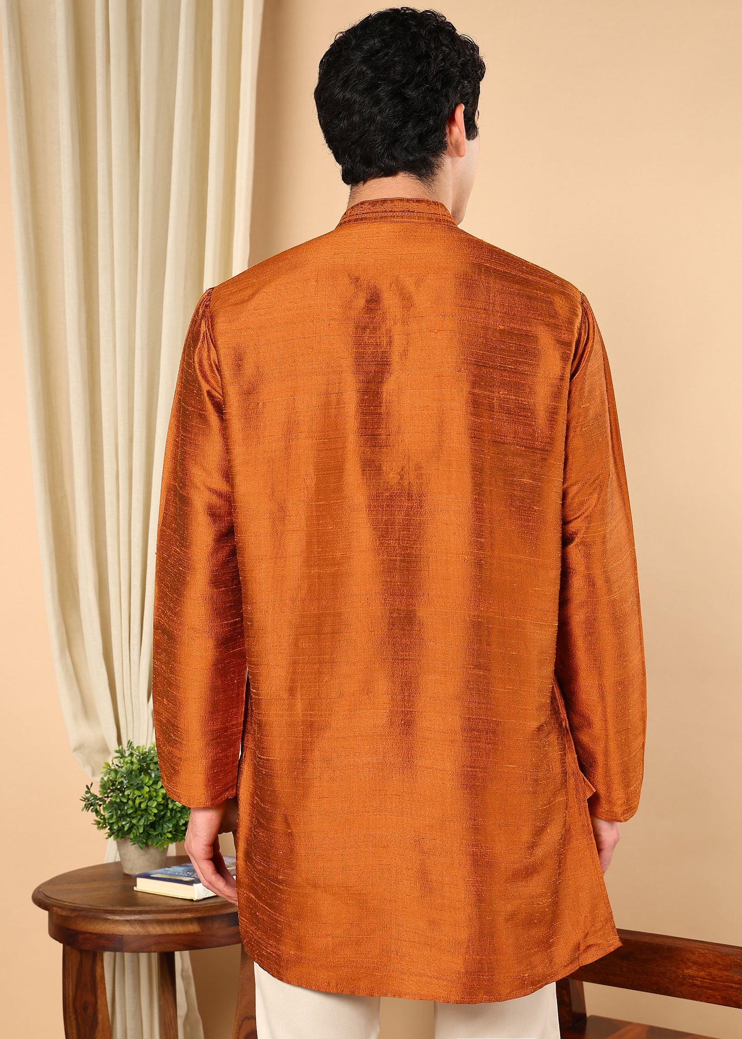 Tattva Men Solid Short Silk Kurta