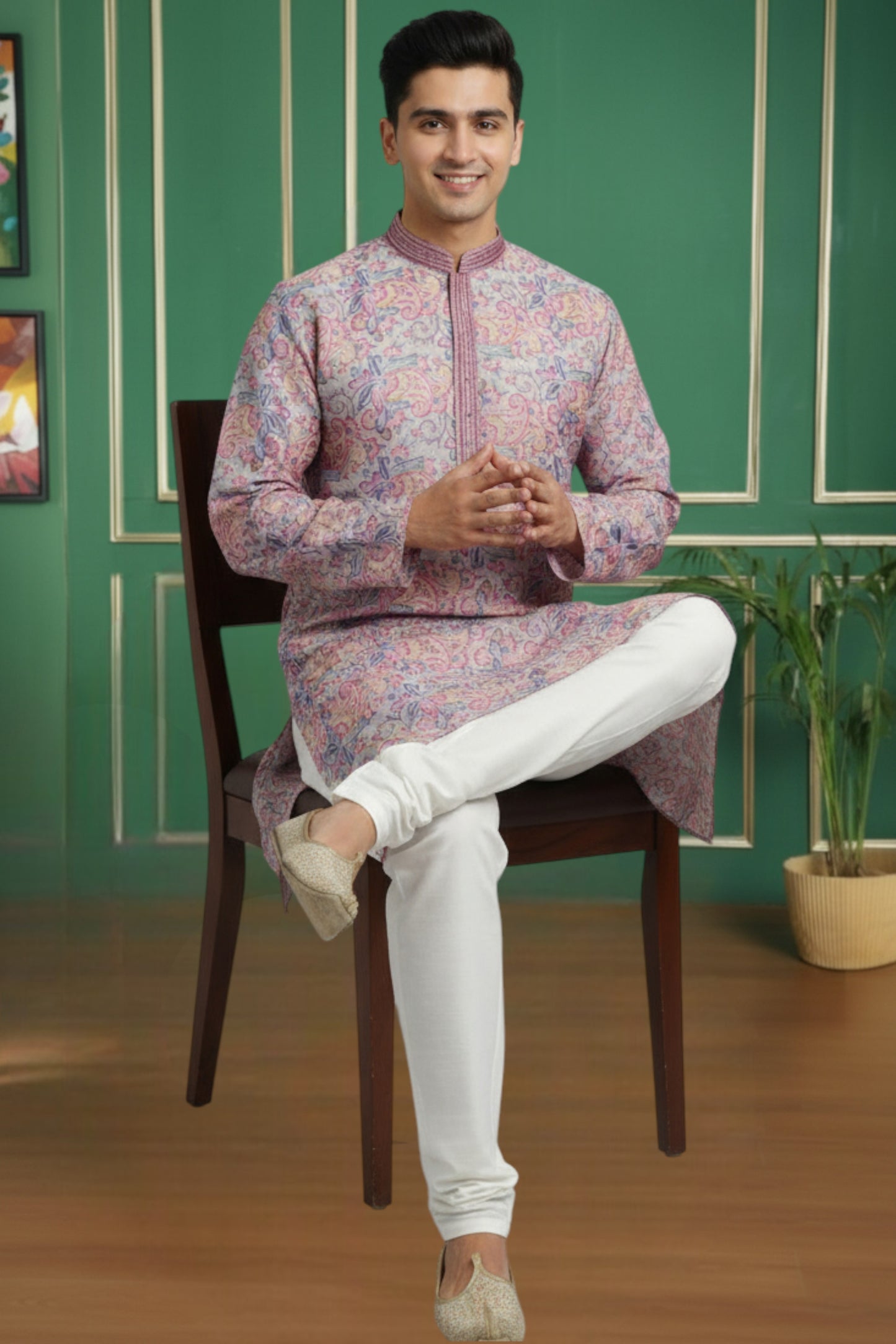 Tattva Men Applique Threadwork Short Kurta