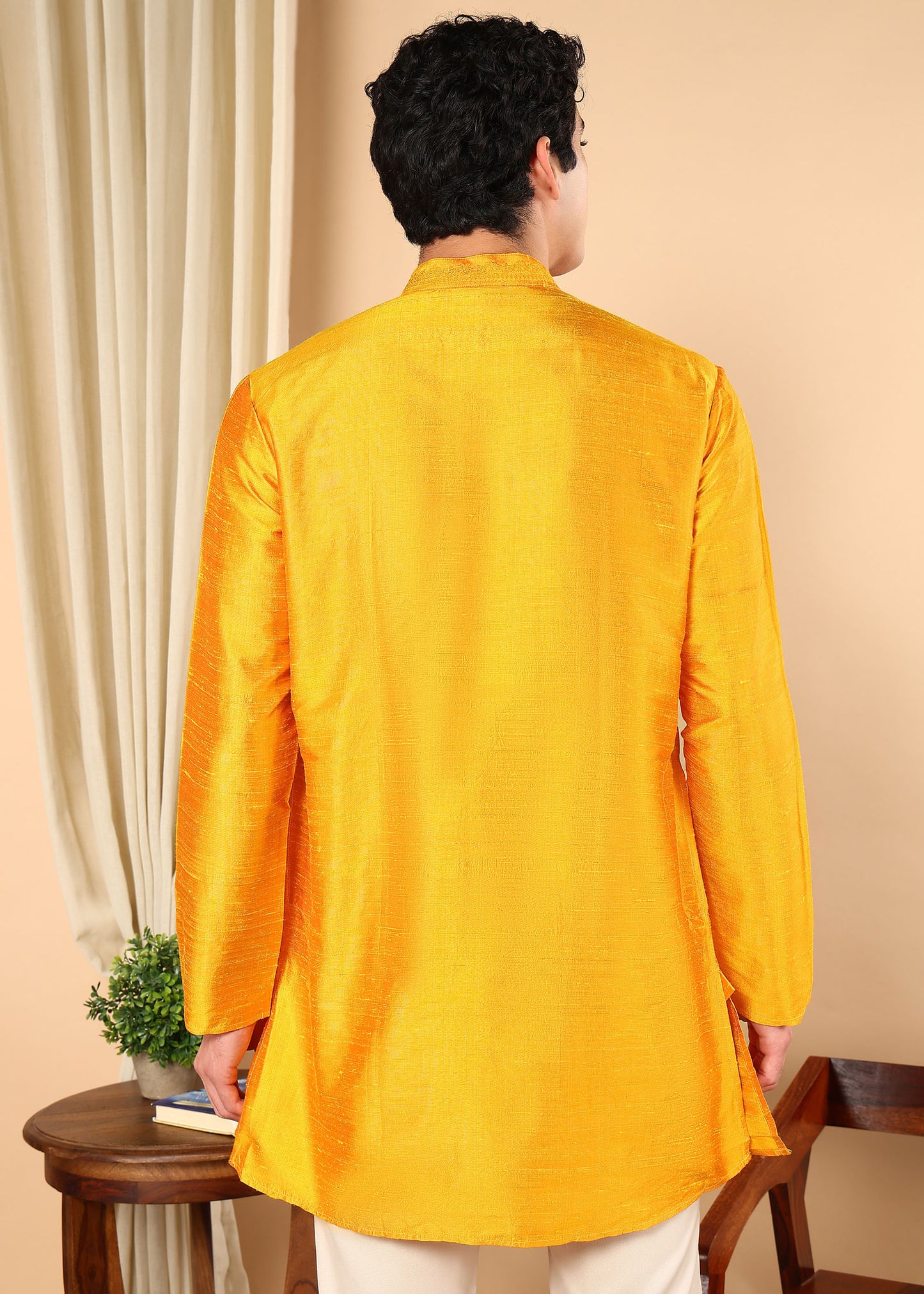 Tattva Men Solid Short Silk Kurta