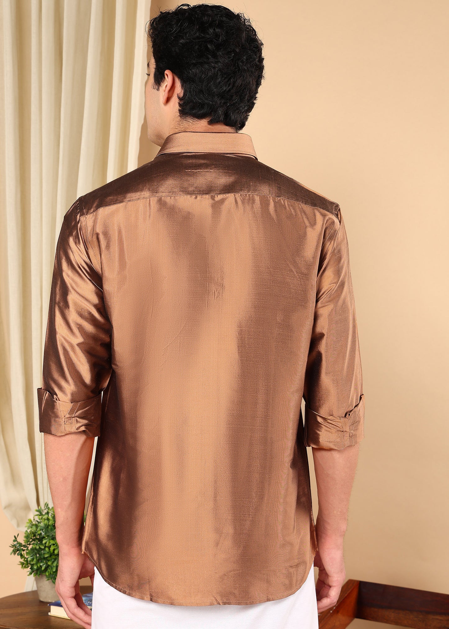 Tattva Men Burnt Copper Pure Silk Solid Opaque Shirt