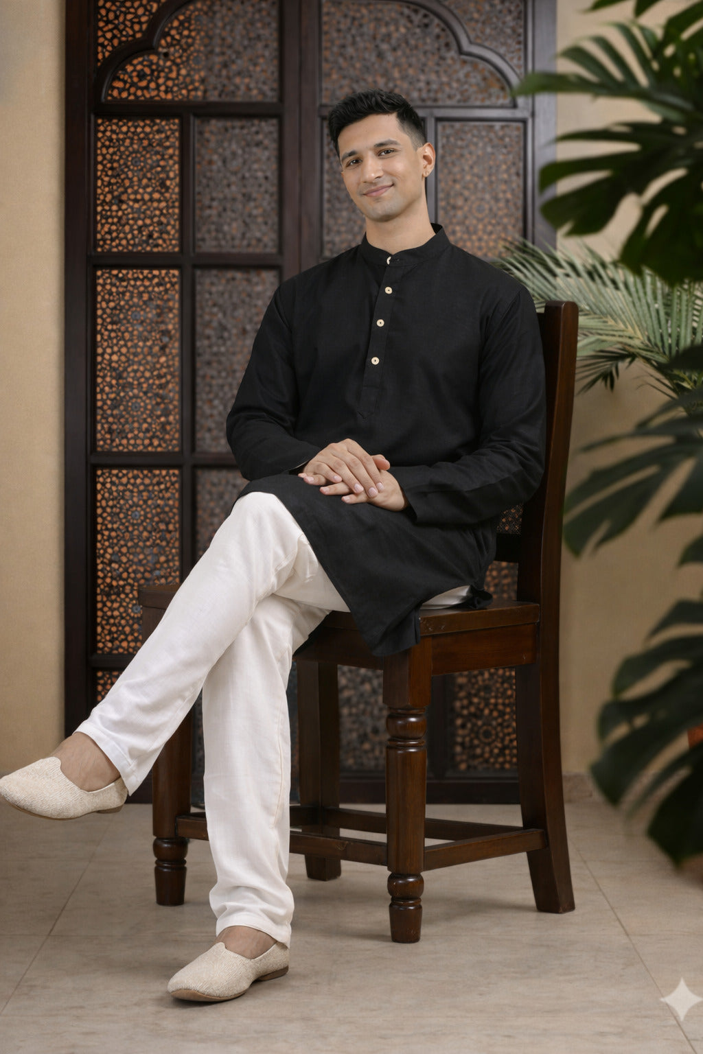Tattva Men Solid Pure Cotton Short Kurta with Mandarin Collar