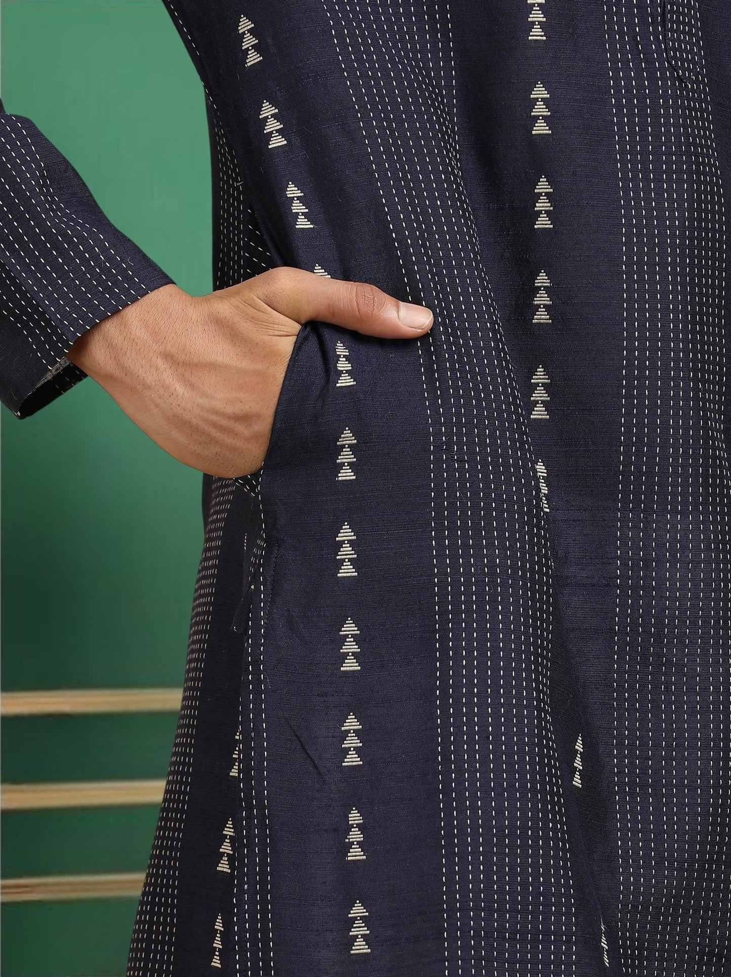 Tattva Navy Blue Toned Threadwork Short Kurta
