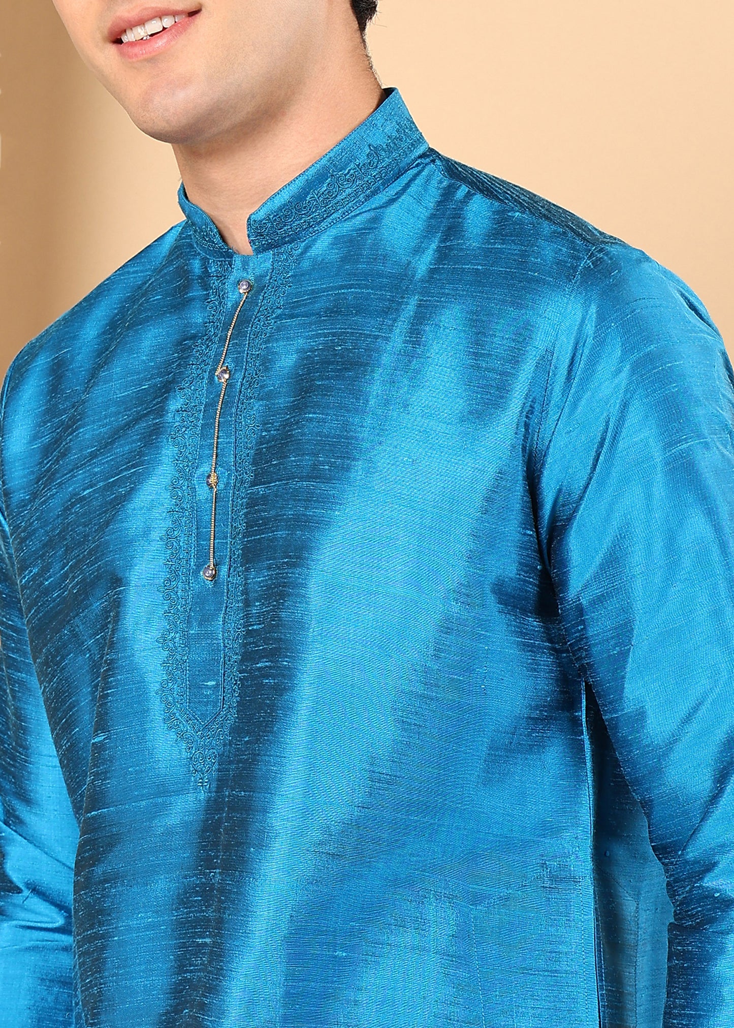 Tattva Men Solid Short Silk Kurta