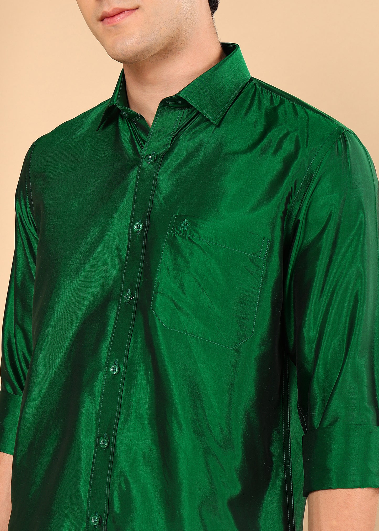 Tattva Men Green Pure Silk Solid Opaque Shirt