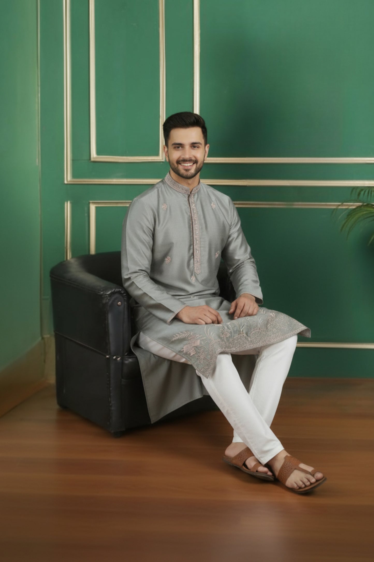 Tattva Men Embroidered Threadwork Kurta with Pyjama