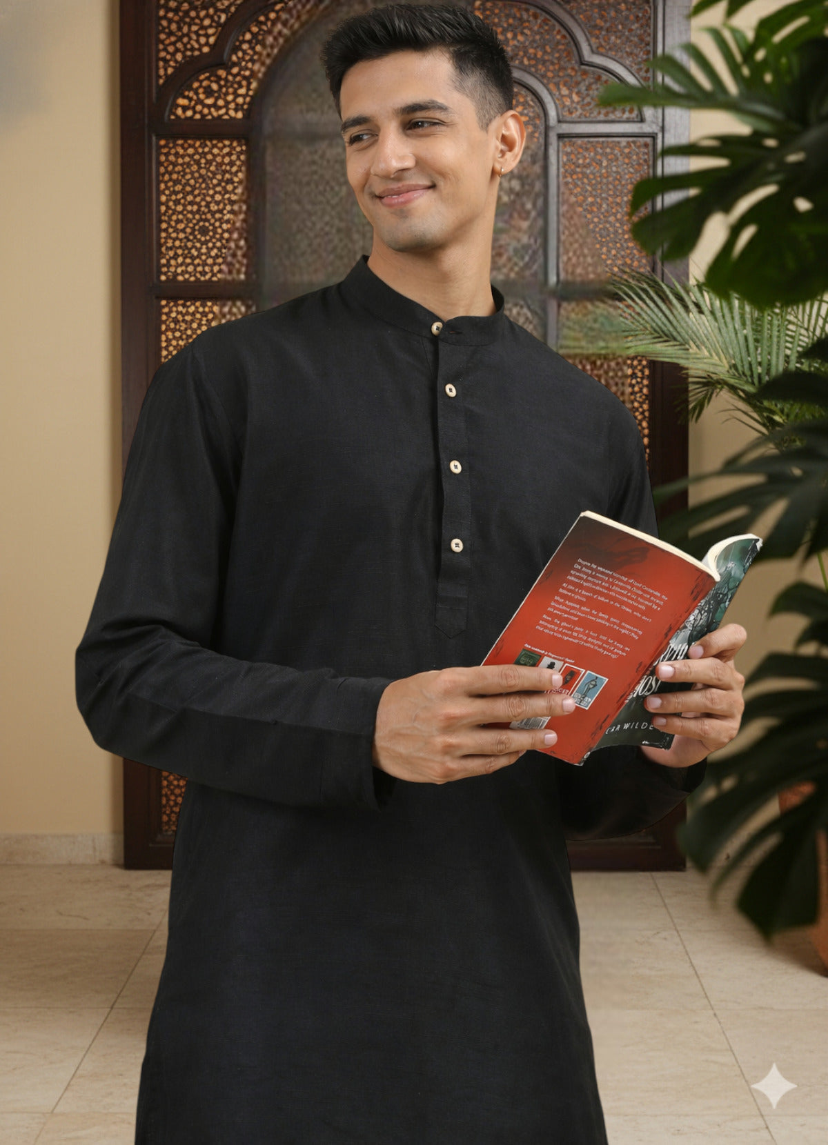 Tattva Men Solid Pure Cotton Short Kurta with Mandarin Collar